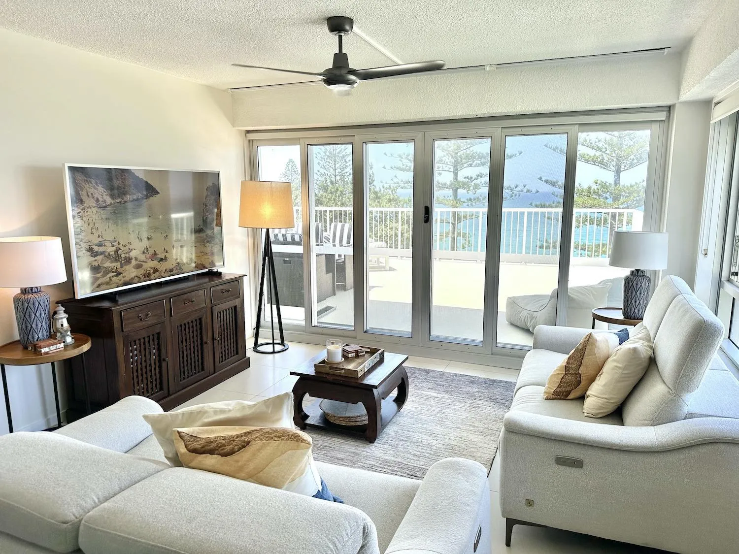 Living room in Hillhaven Holiday Apartments