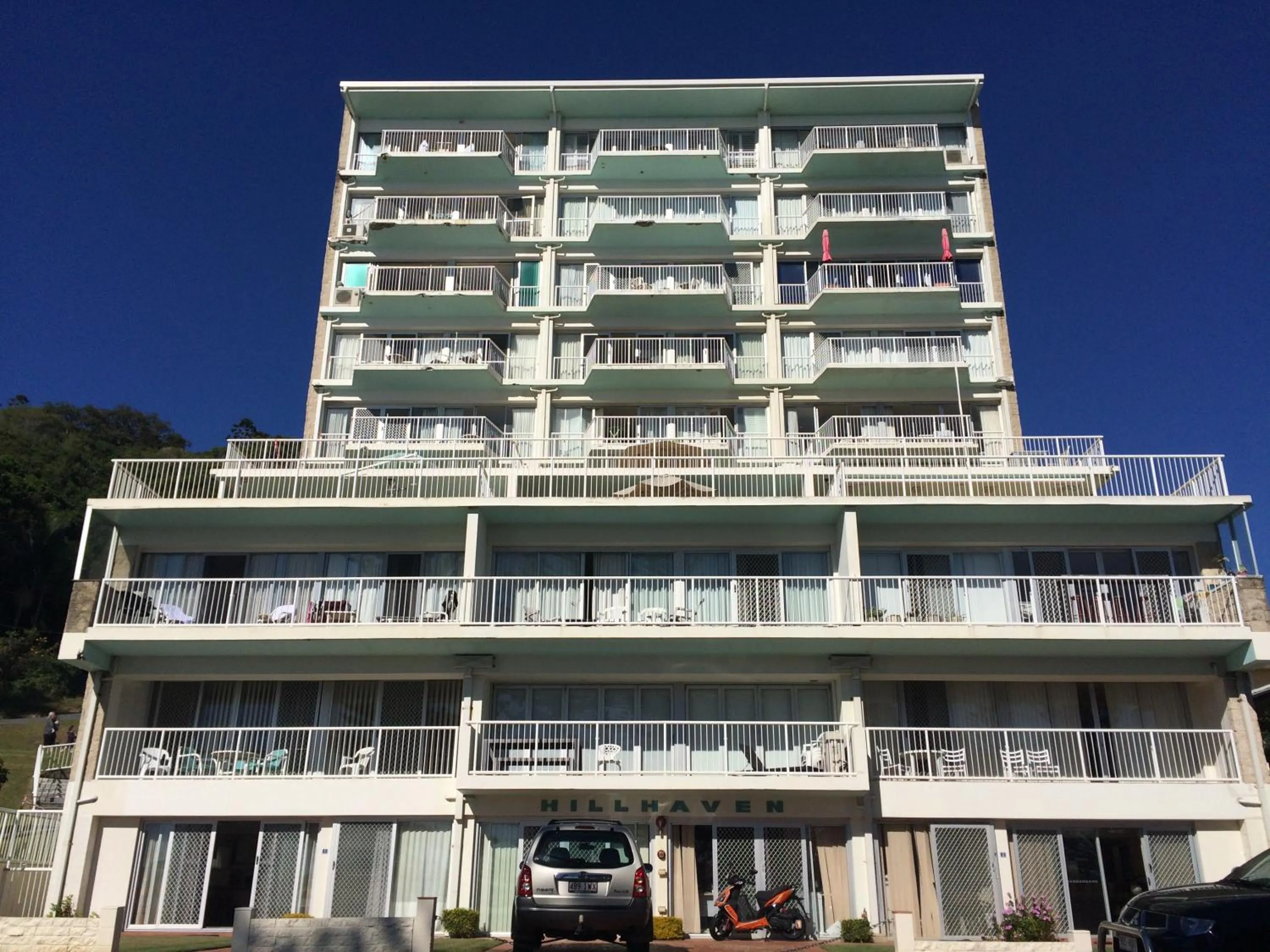 Property building in Hillhaven Holiday Apartments