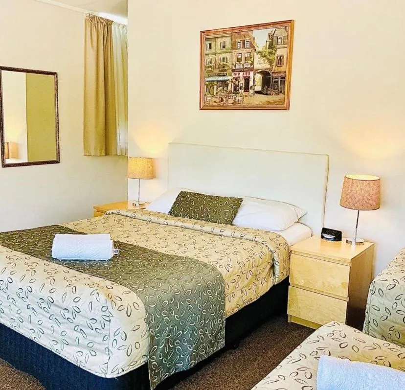 Bed in Connells Motel & Serviced Apartments