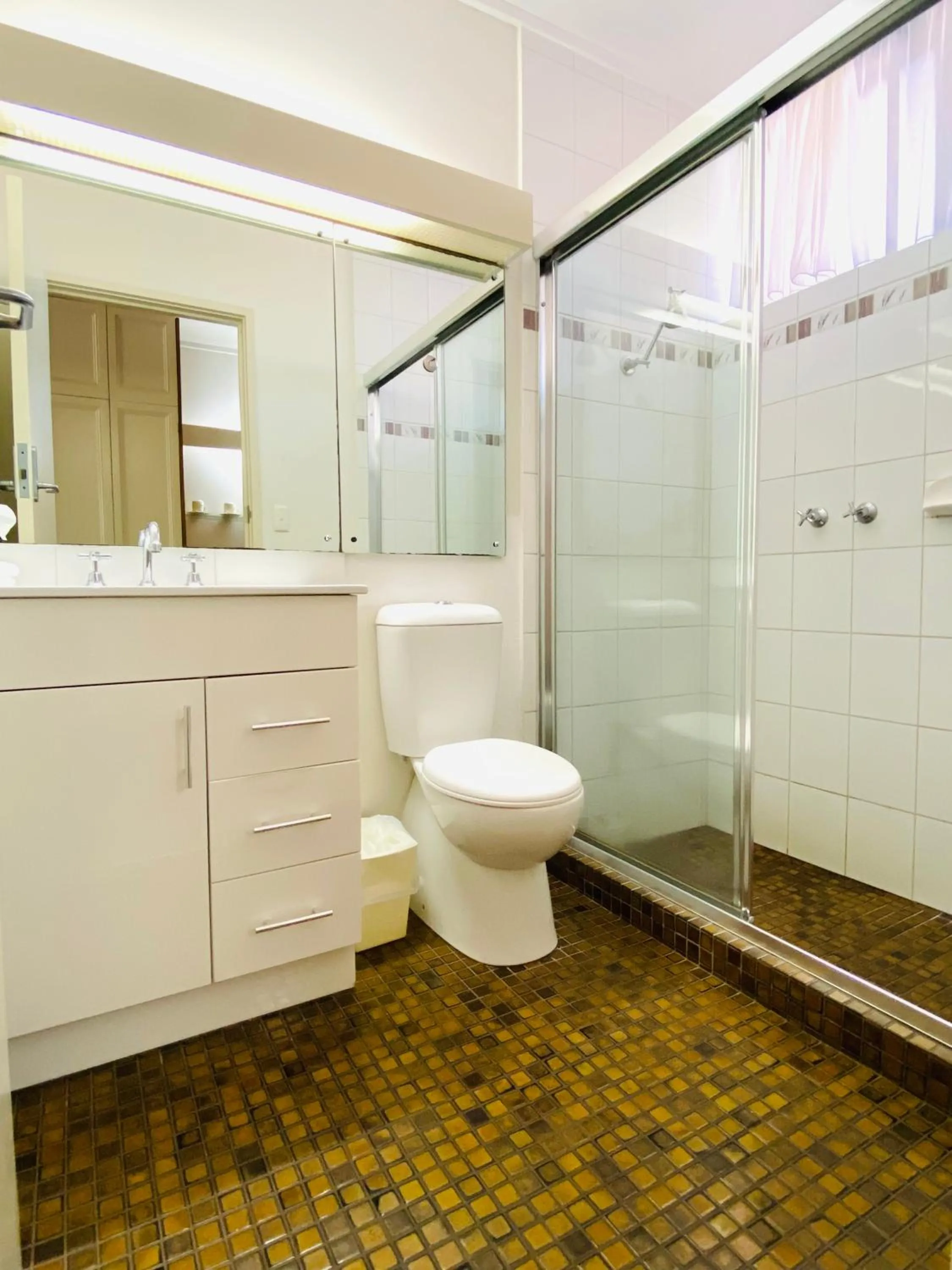 Connells Motel & Serviced Apartments