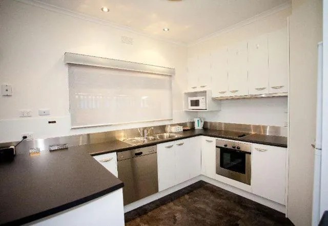 Kitchen or kitchenette in Connells Motel & Serviced Apartments