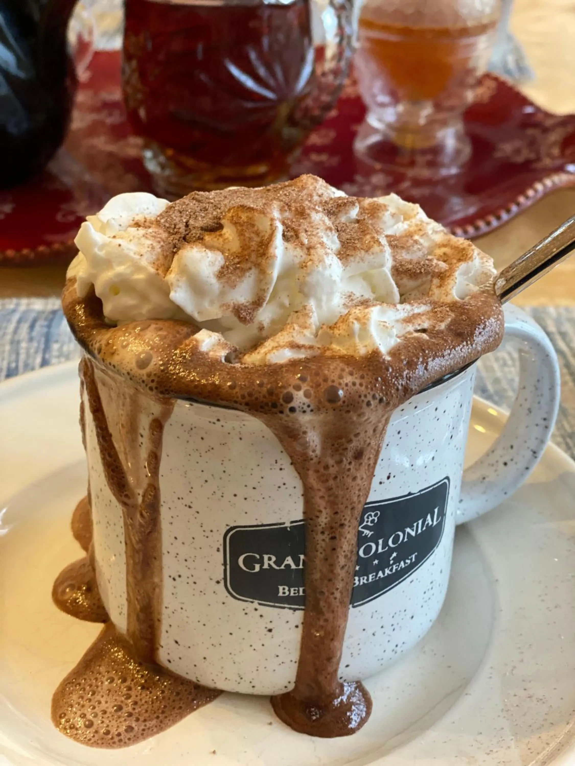 Breakfast in Grand Colonial Bed and Breakfast