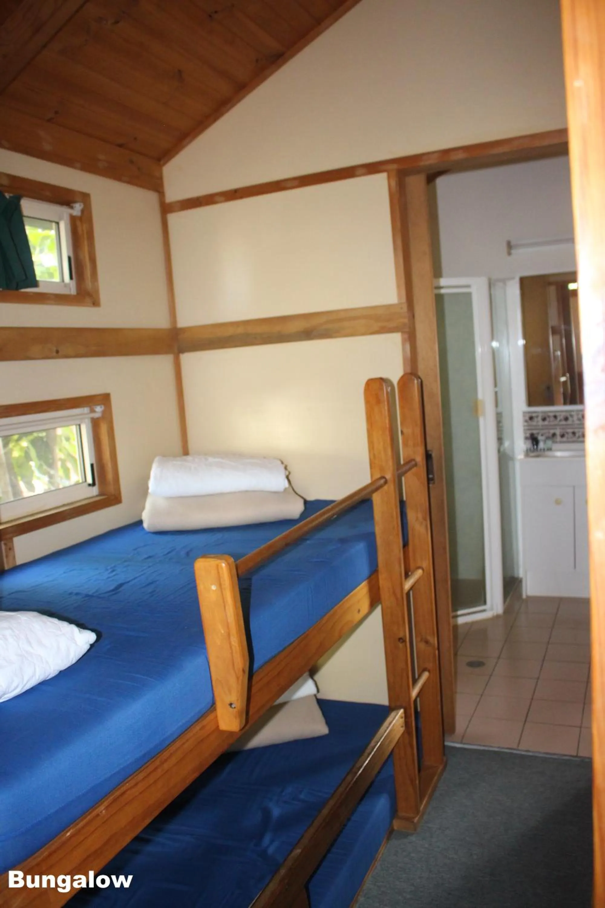 Day, Bed in Lani's Holiday Island