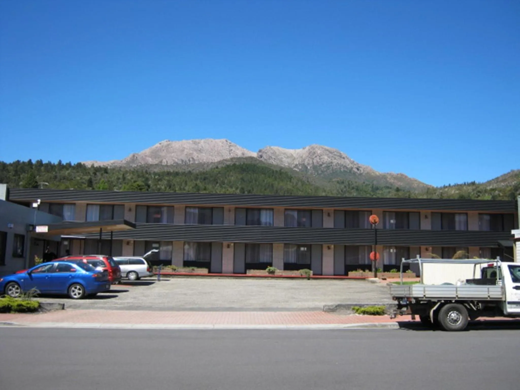 Property building in Queenstown Motor Lodge