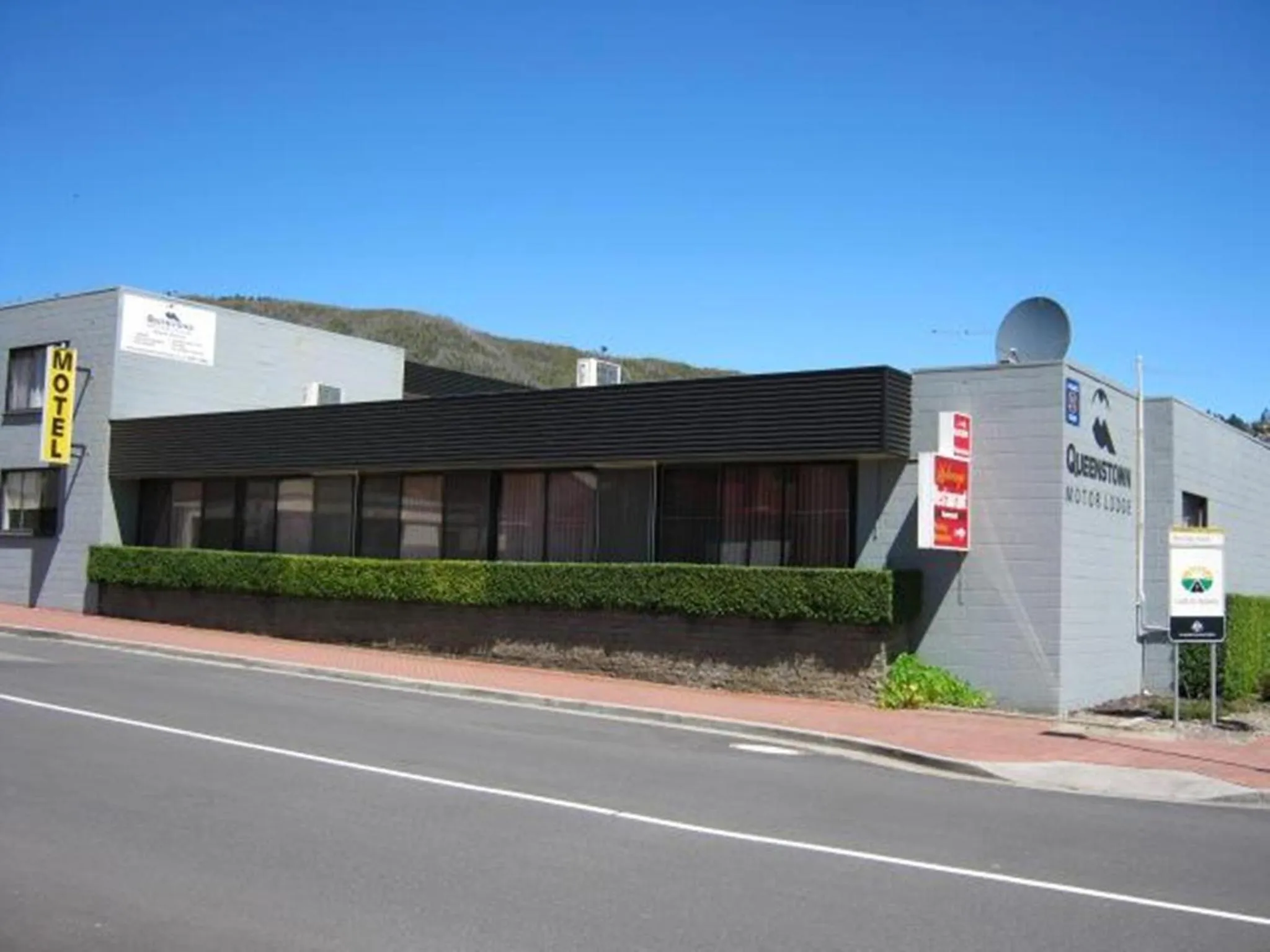 Property building in Queenstown Motor Lodge