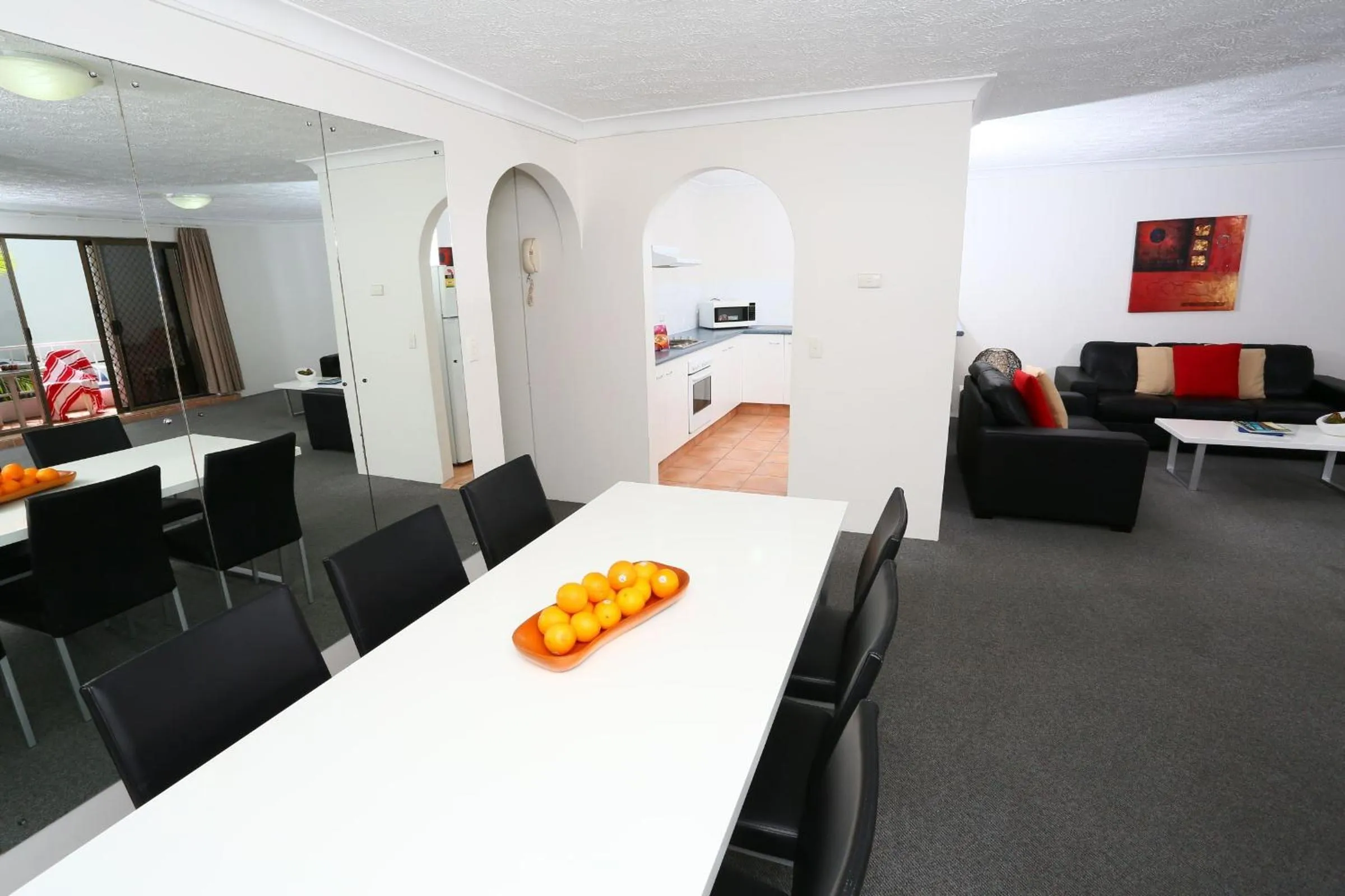 Dining area in St Tropez Resort