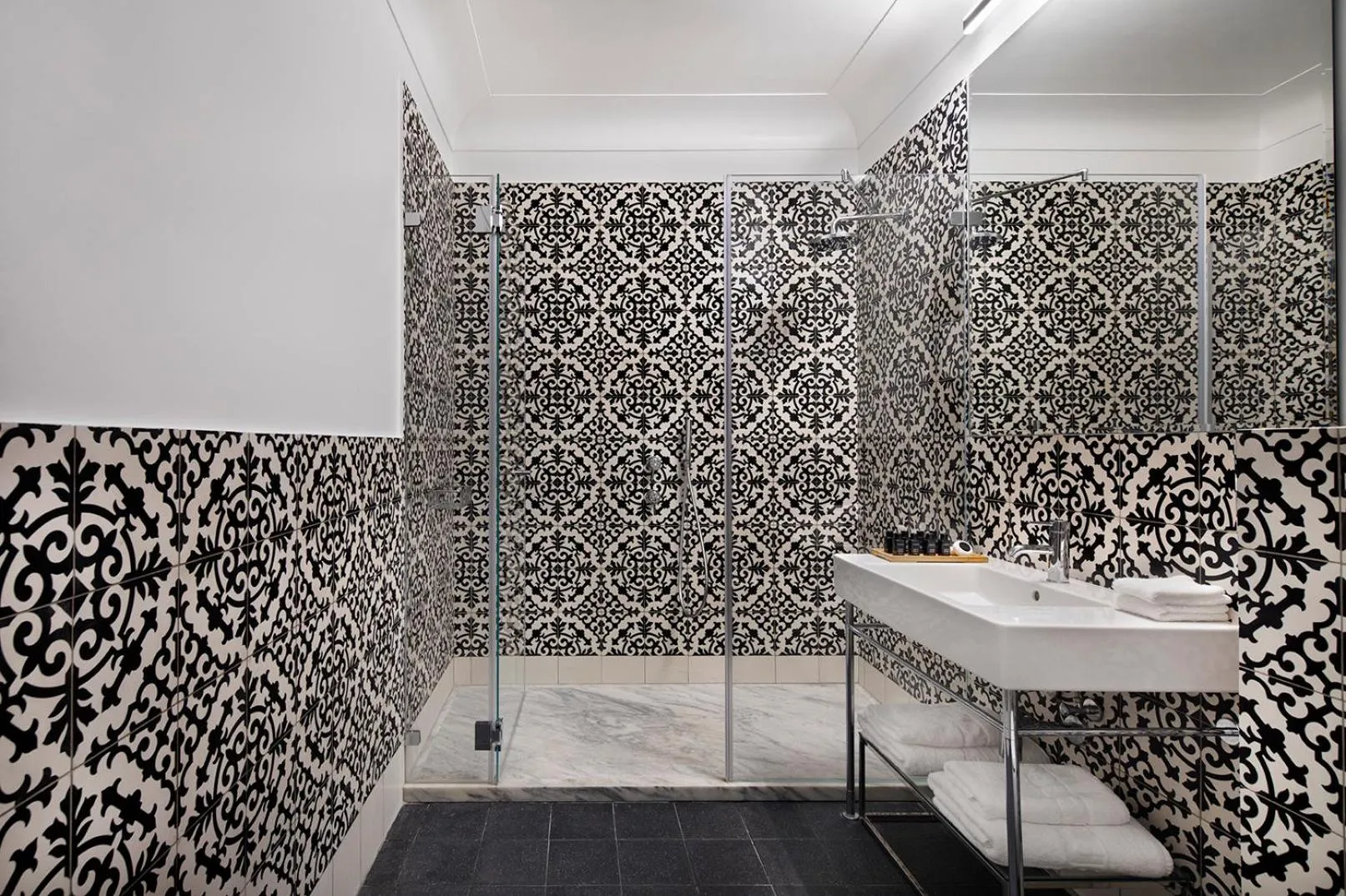 Bathroom in Renoma Apartments