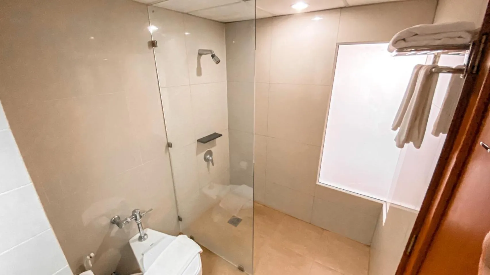 Bathroom in K Park Grand Hotel