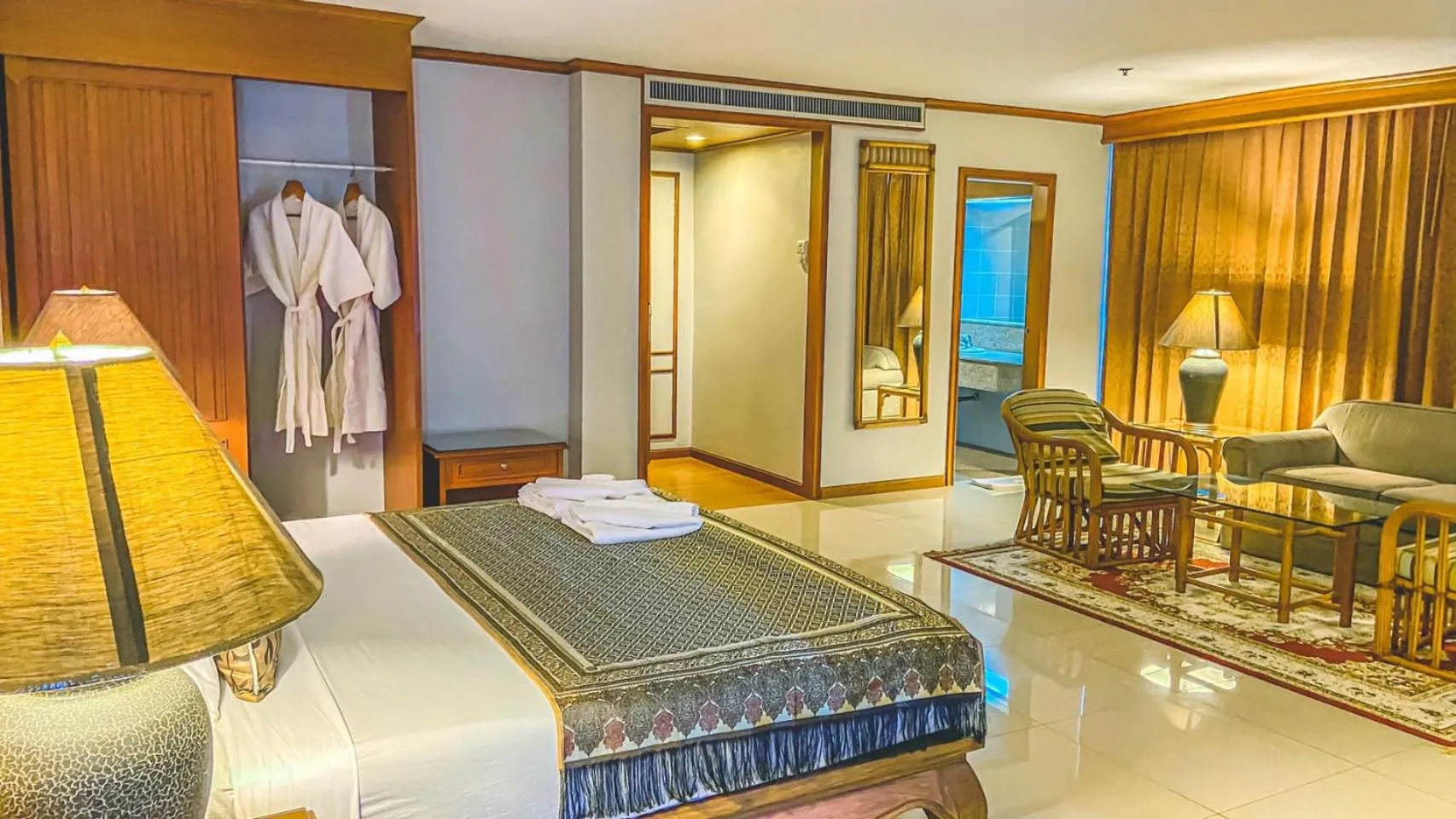 Bedroom, Bed in K Park Grand Hotel