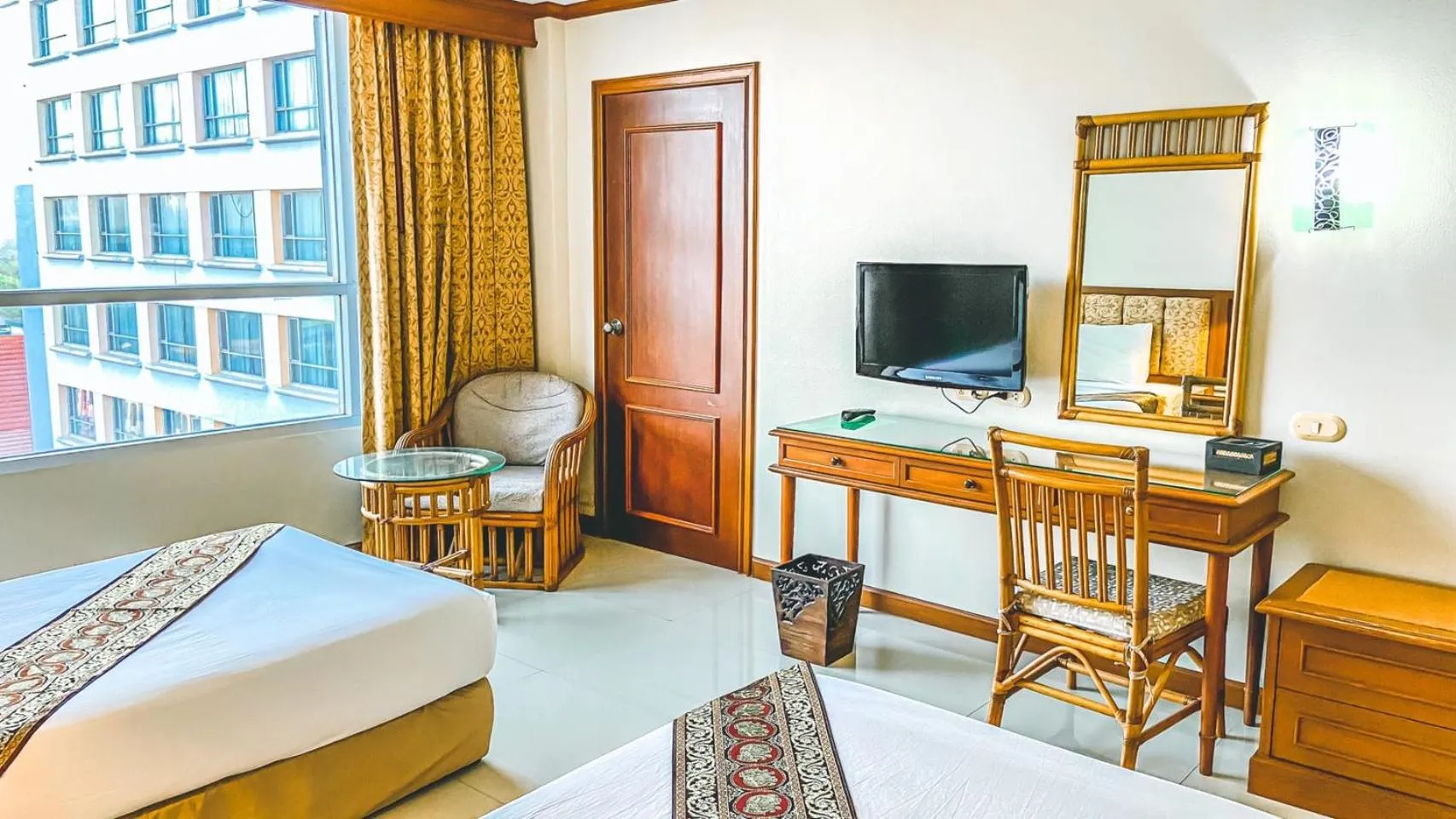 TV and multimedia, Bed in K Park Grand Hotel