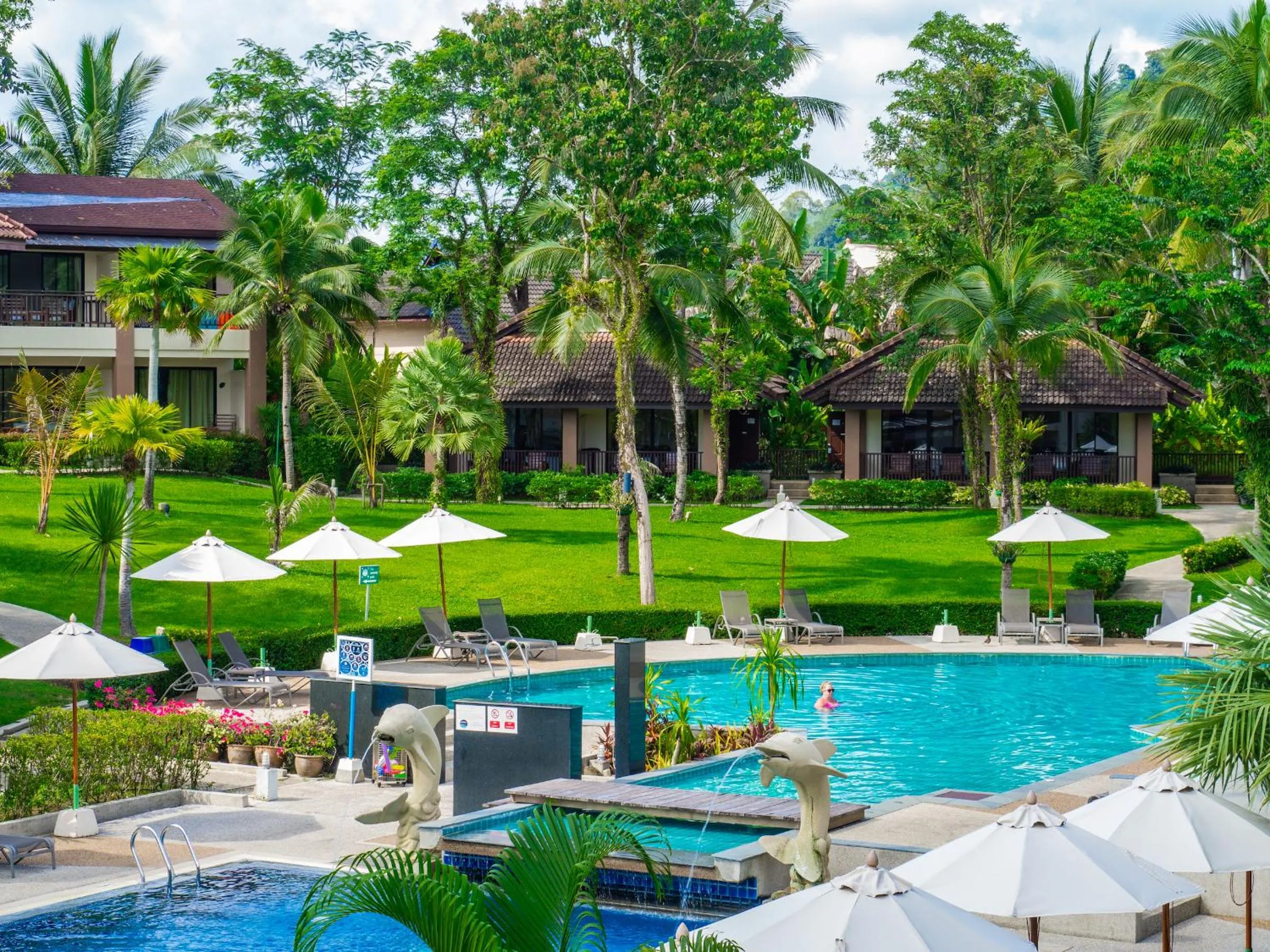 Pool view in The Leaf Oceanside by Katathani - SHA Extra Plus