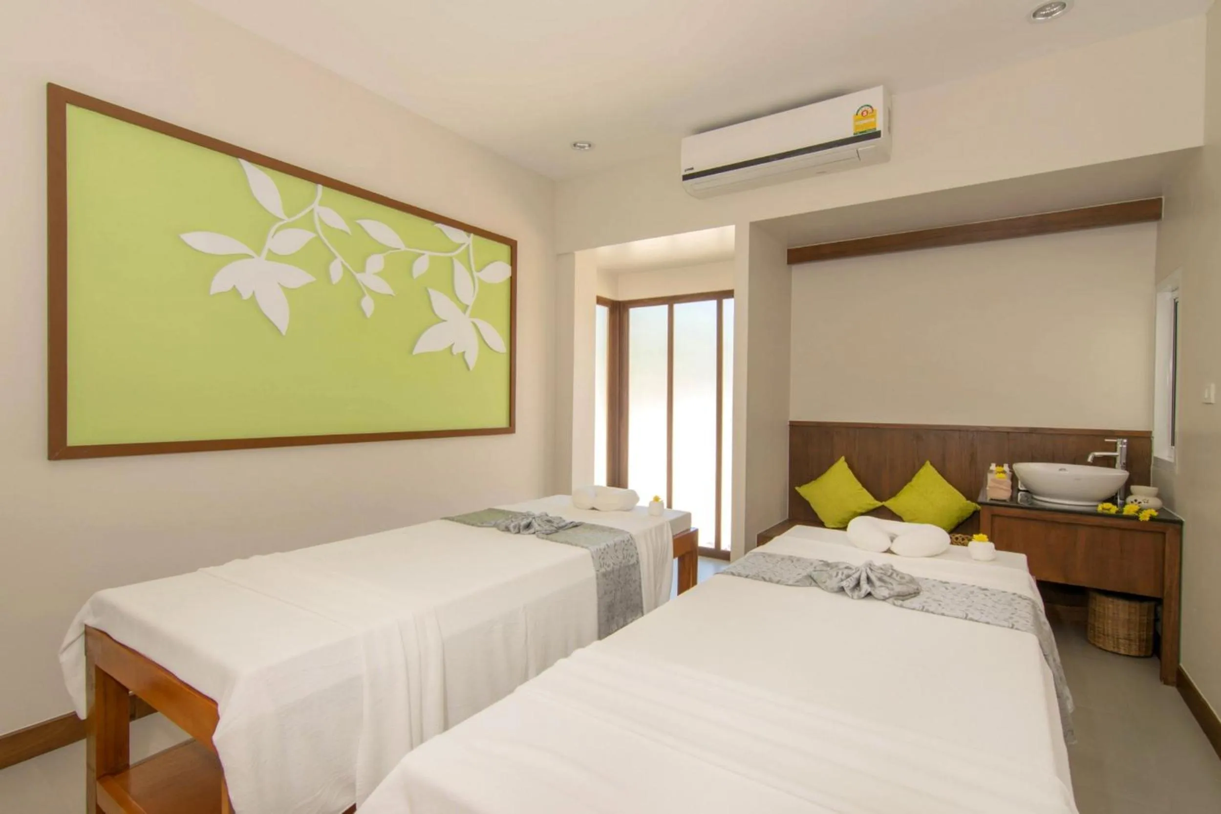 Spa and wellness centre/facilities, Bed in The Leaf Oceanside by Katathani - SHA Extra Plus