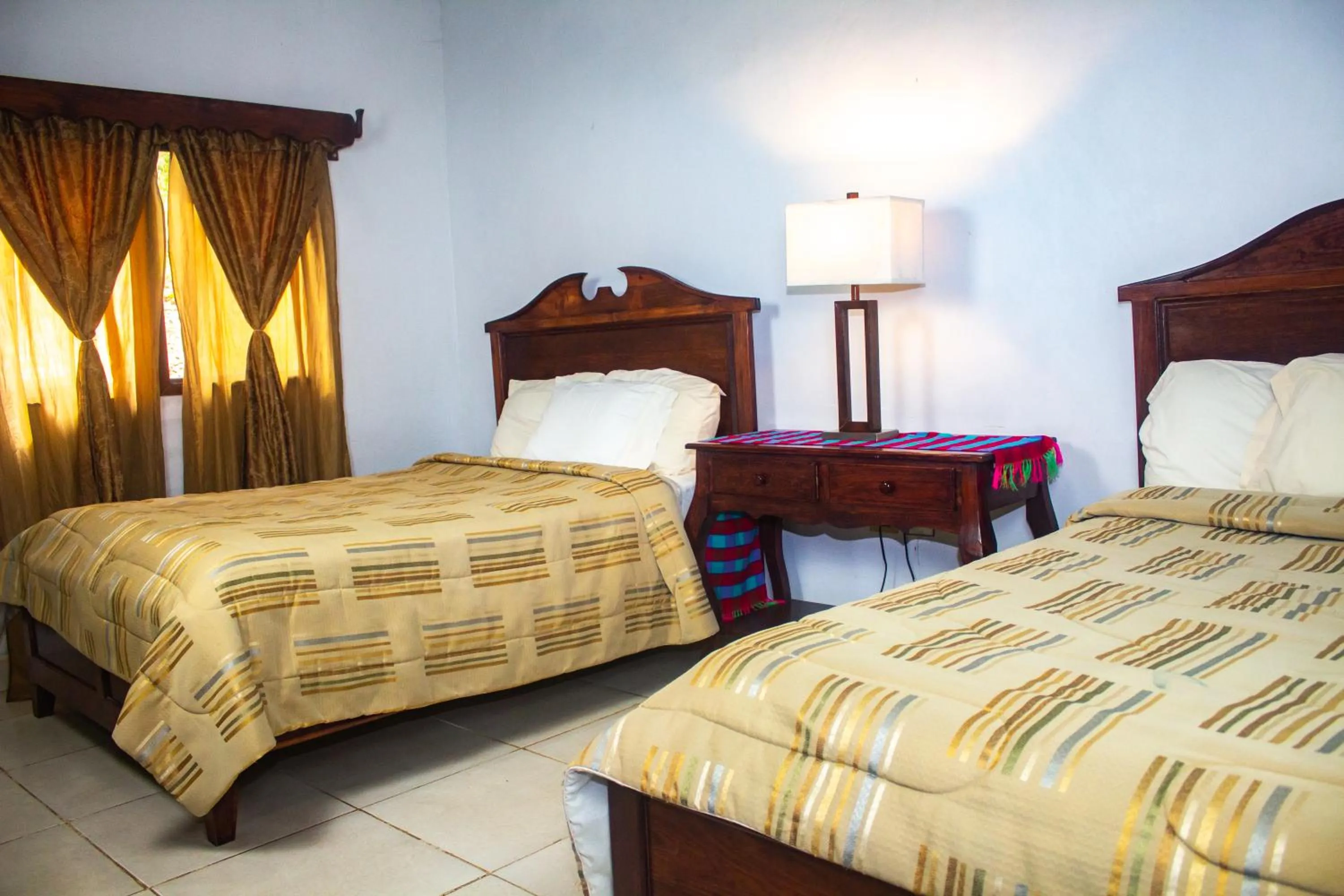 Property building, Bed in Hotel Huella Lenca