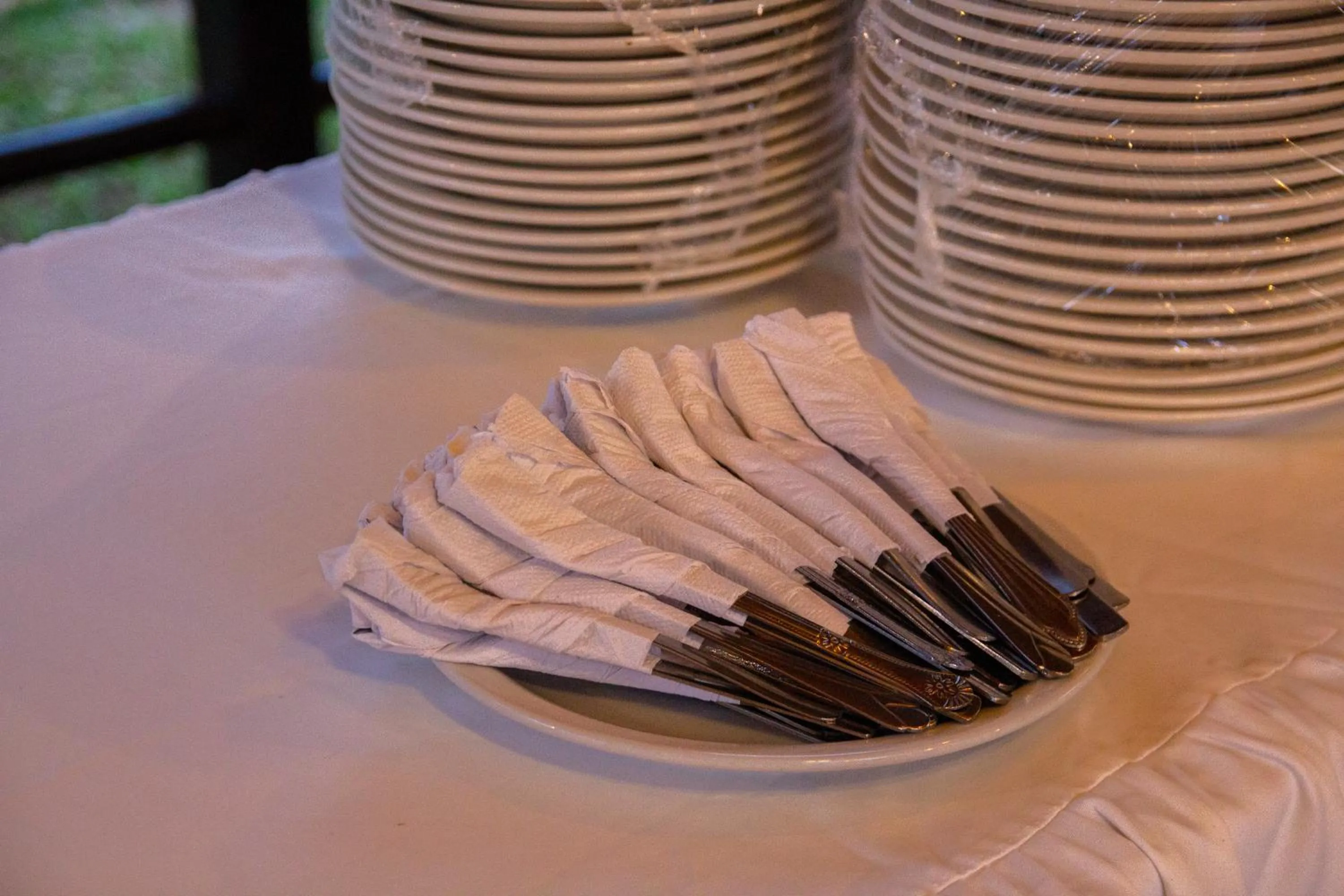 Restaurant/places to eat in Hotel Huella Lenca