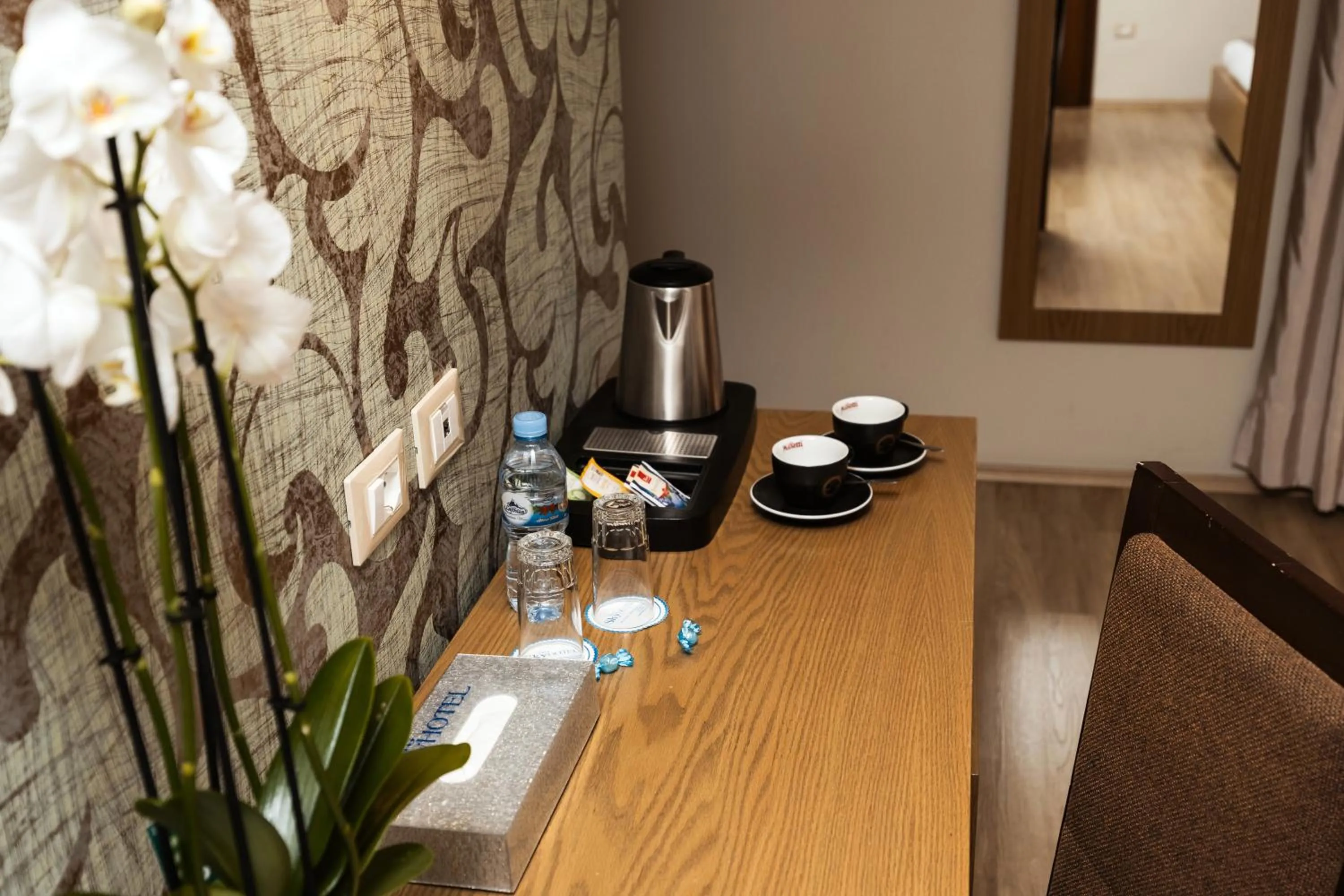 Coffee/tea facilities in Sky Hotel Tirana