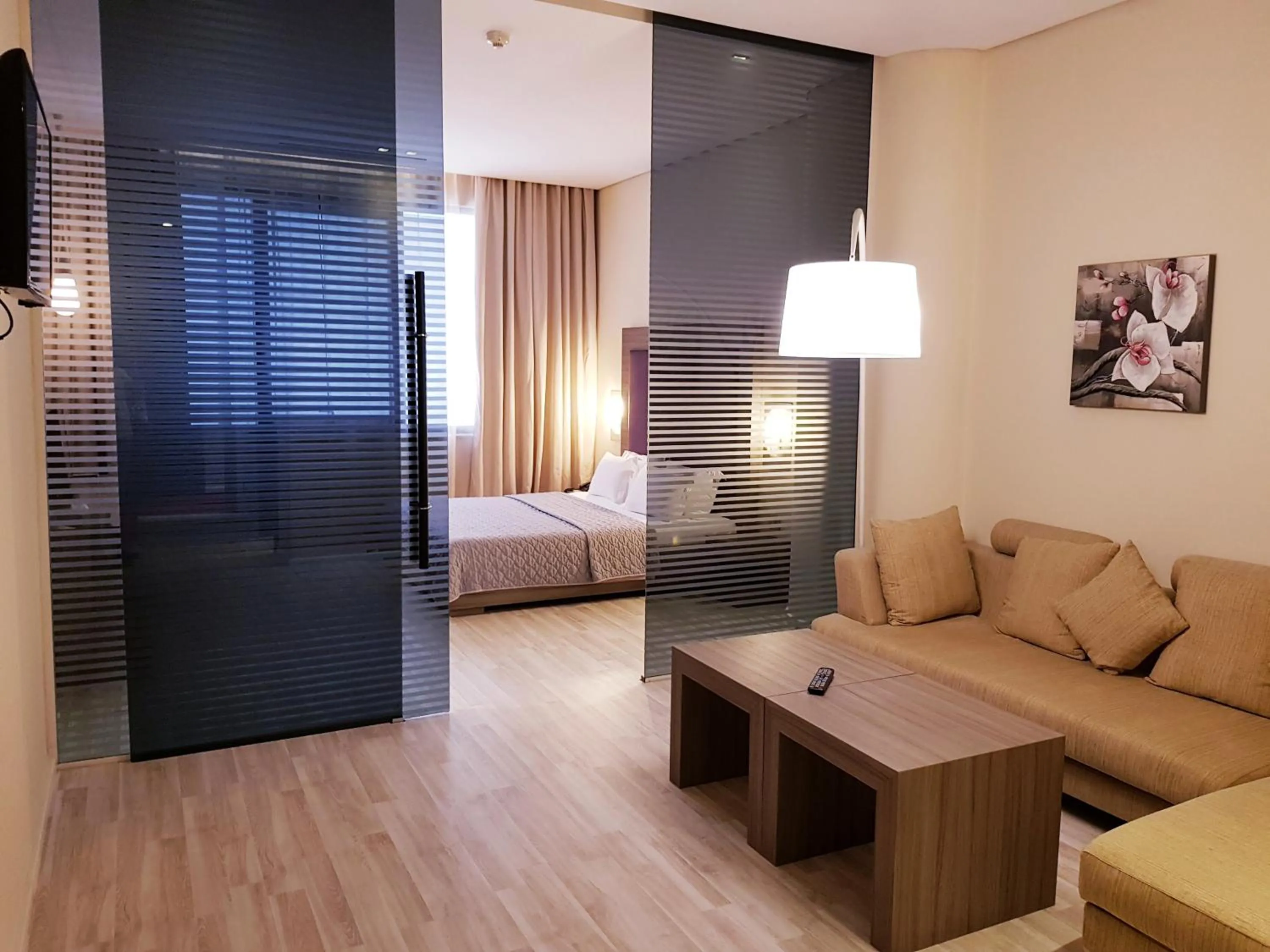 Bed in Sky Hotel Tirana