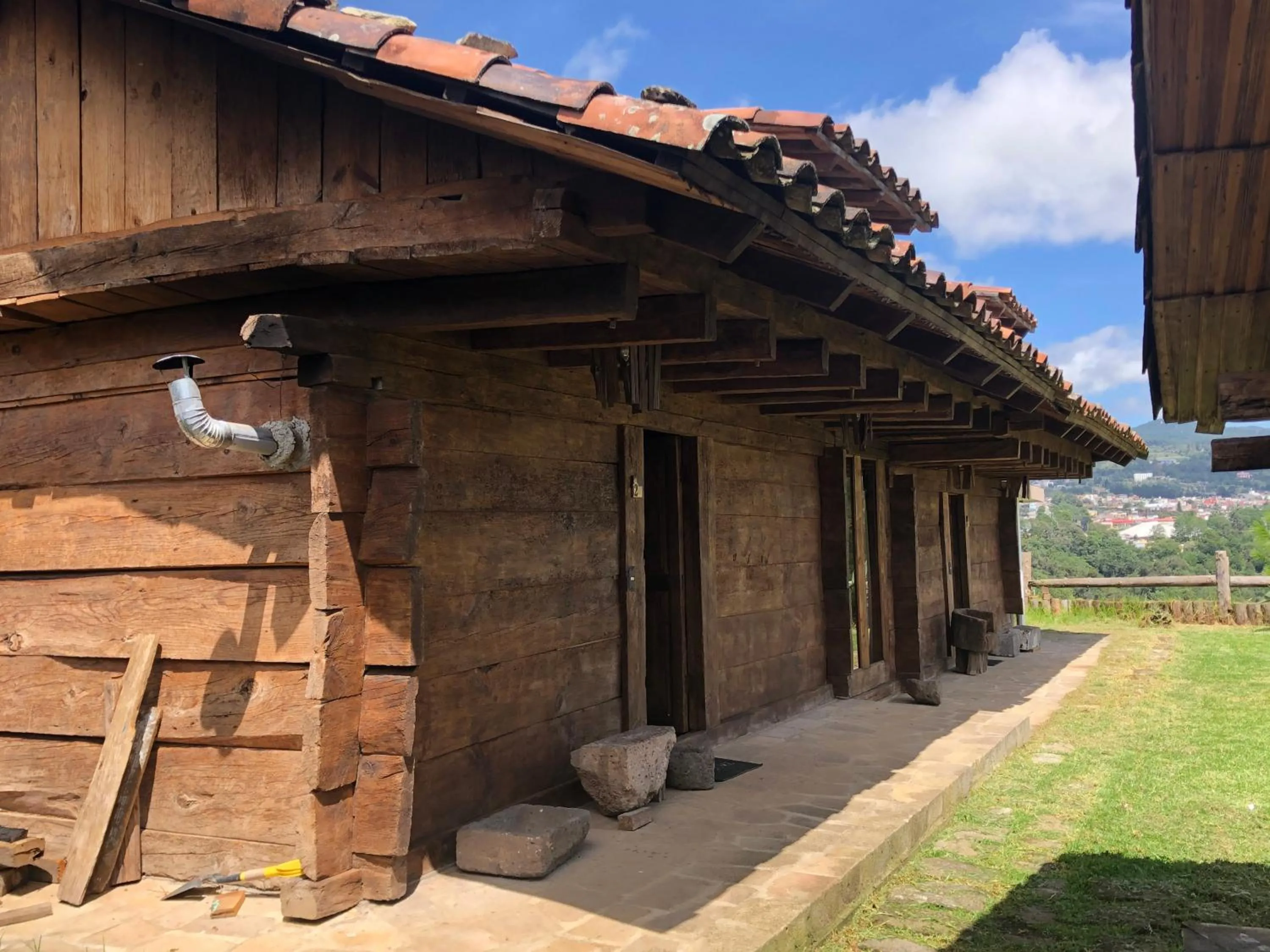 Facade/entrance in Cabañas Del Valle