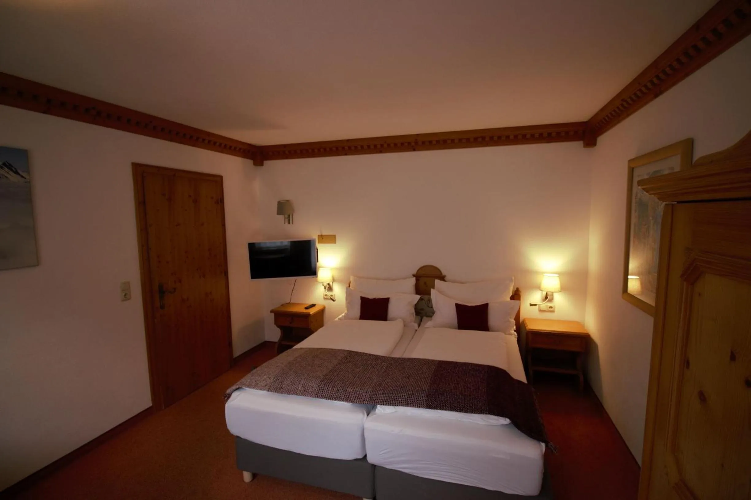 Photo of the whole room, Bed in Aparthotel Alpin Life