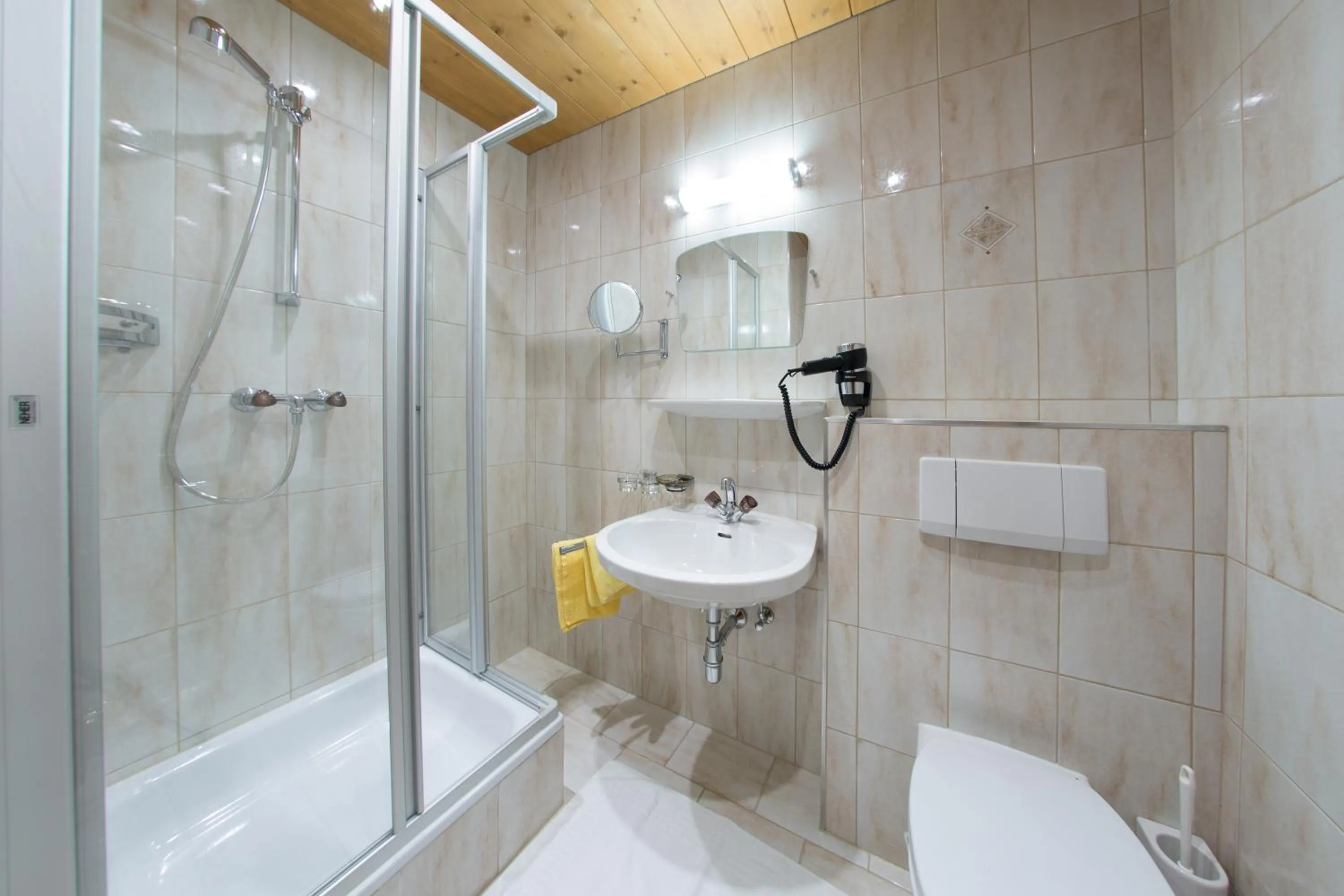 Bathroom in Aparthotel Alpin Life