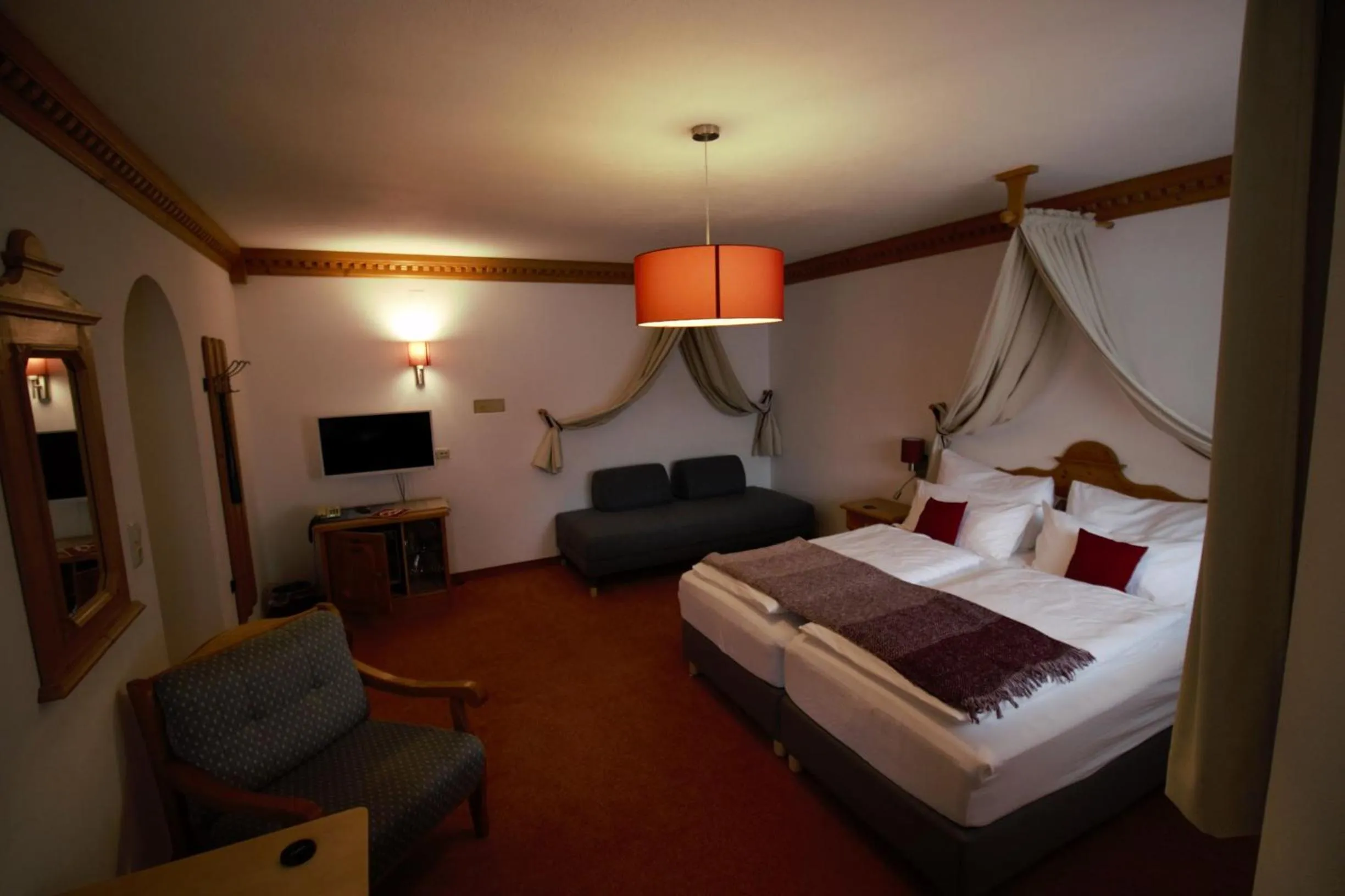 Bed in Aparthotel Alpin Life