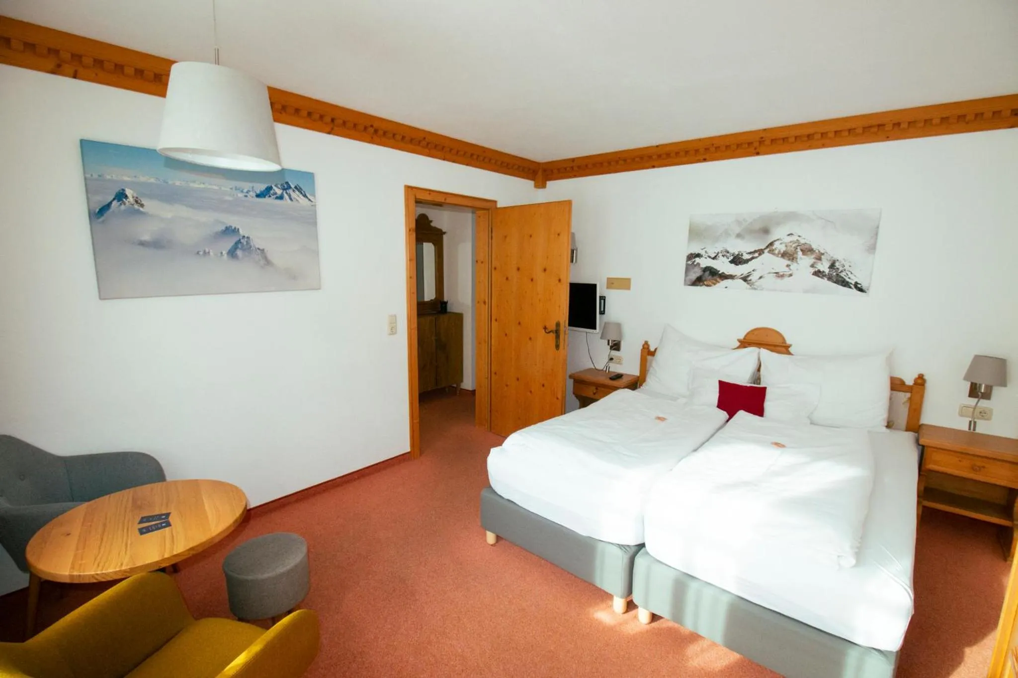 Bed in Aparthotel Alpin Life