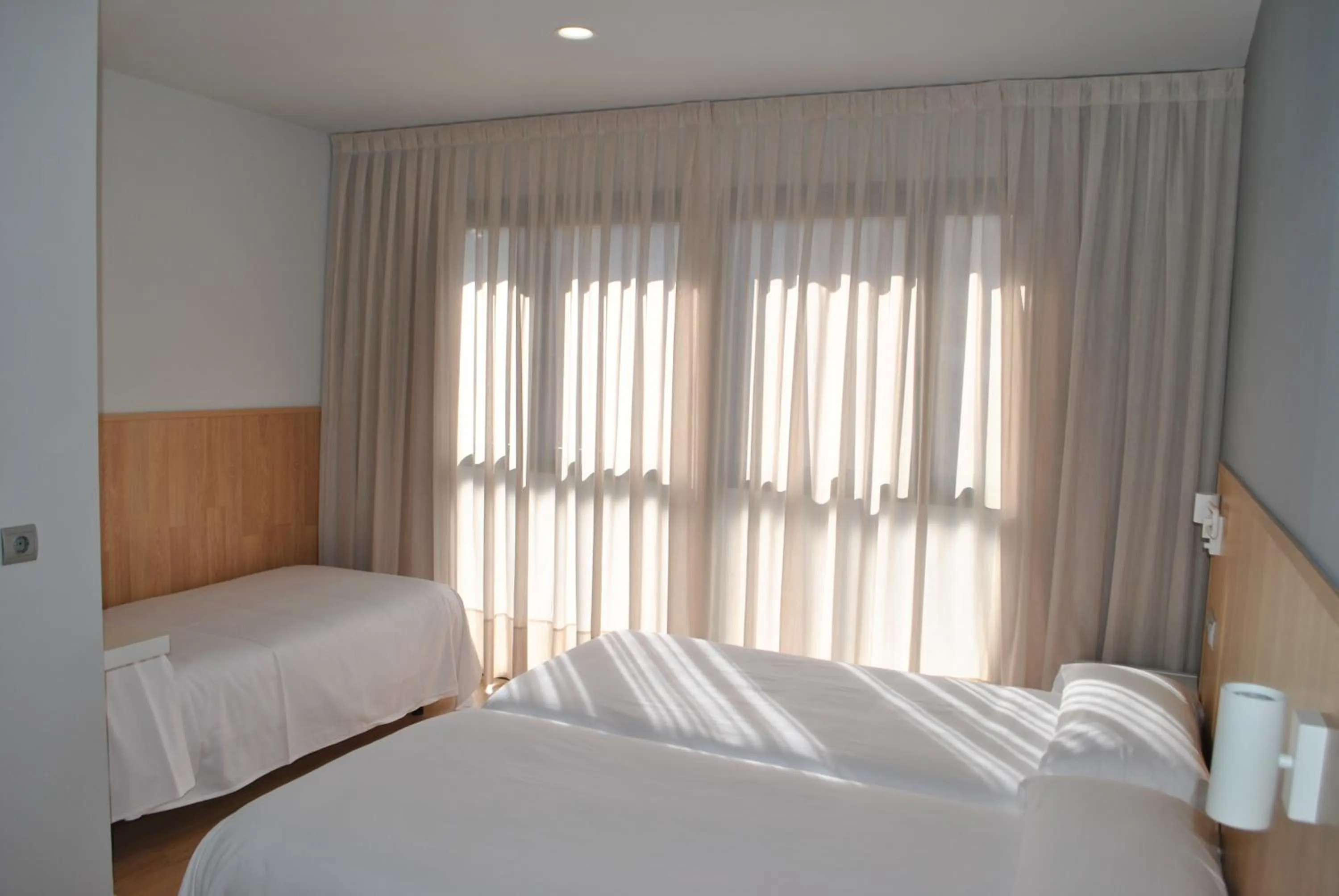 Bed in Hostal Universitat