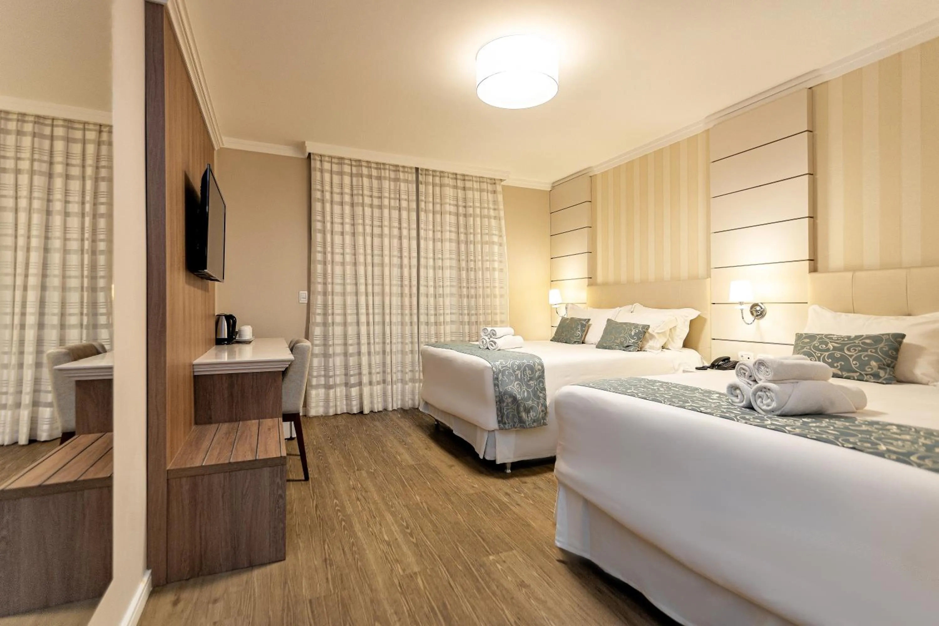 Bed in Hotel Jardins da Colina