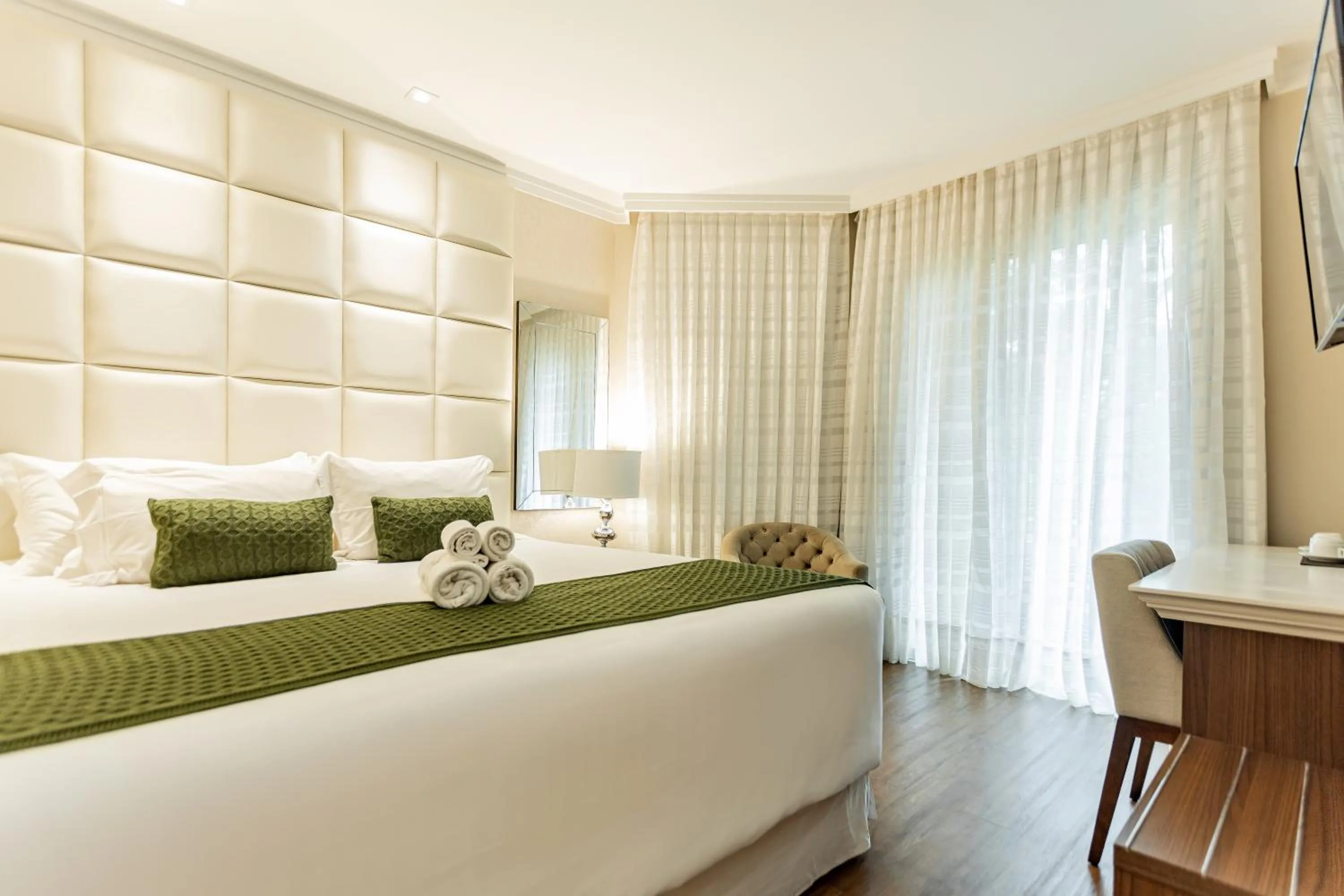 Bed in Hotel Jardins da Colina