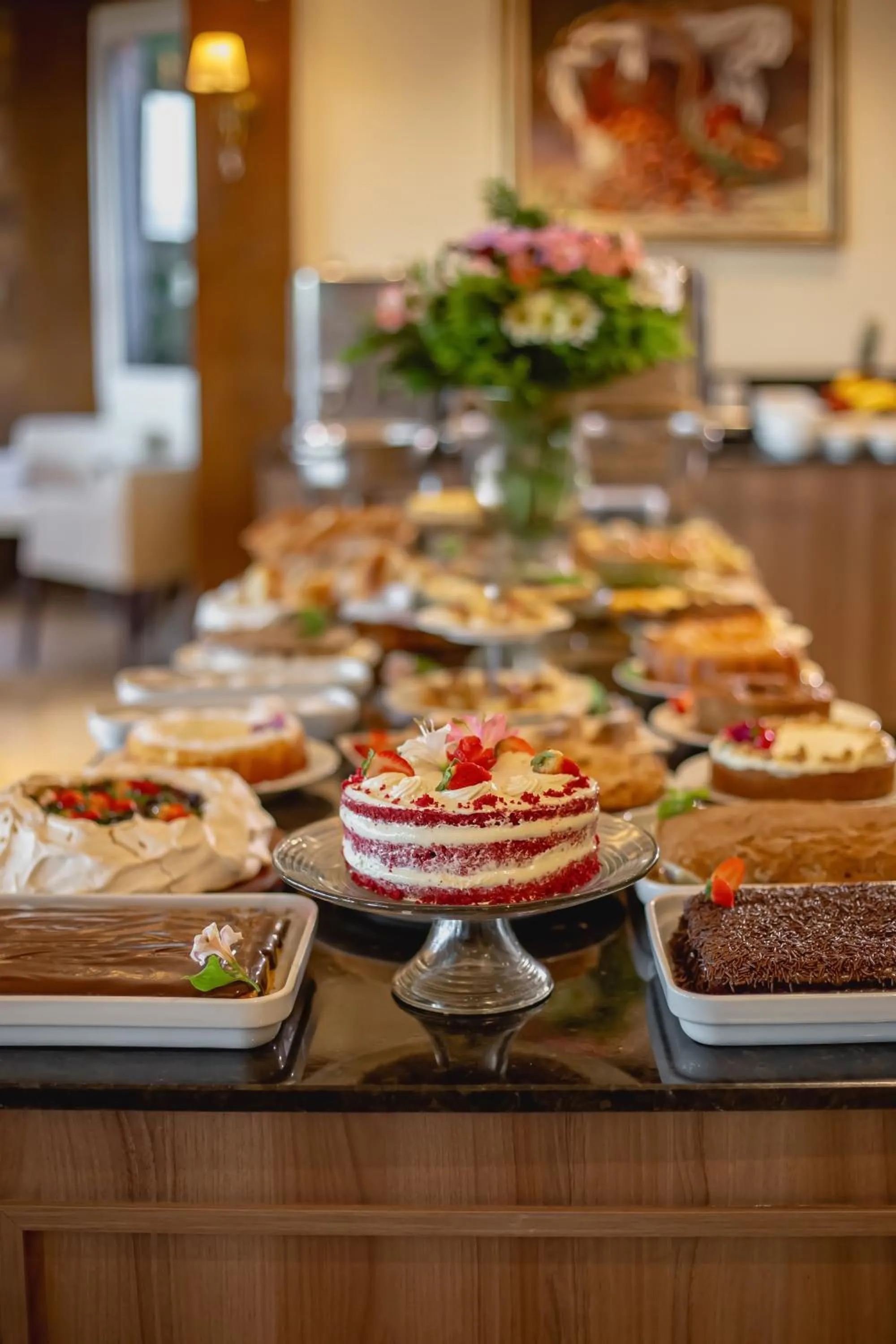 Breakfast in Hotel Jardins da Colina