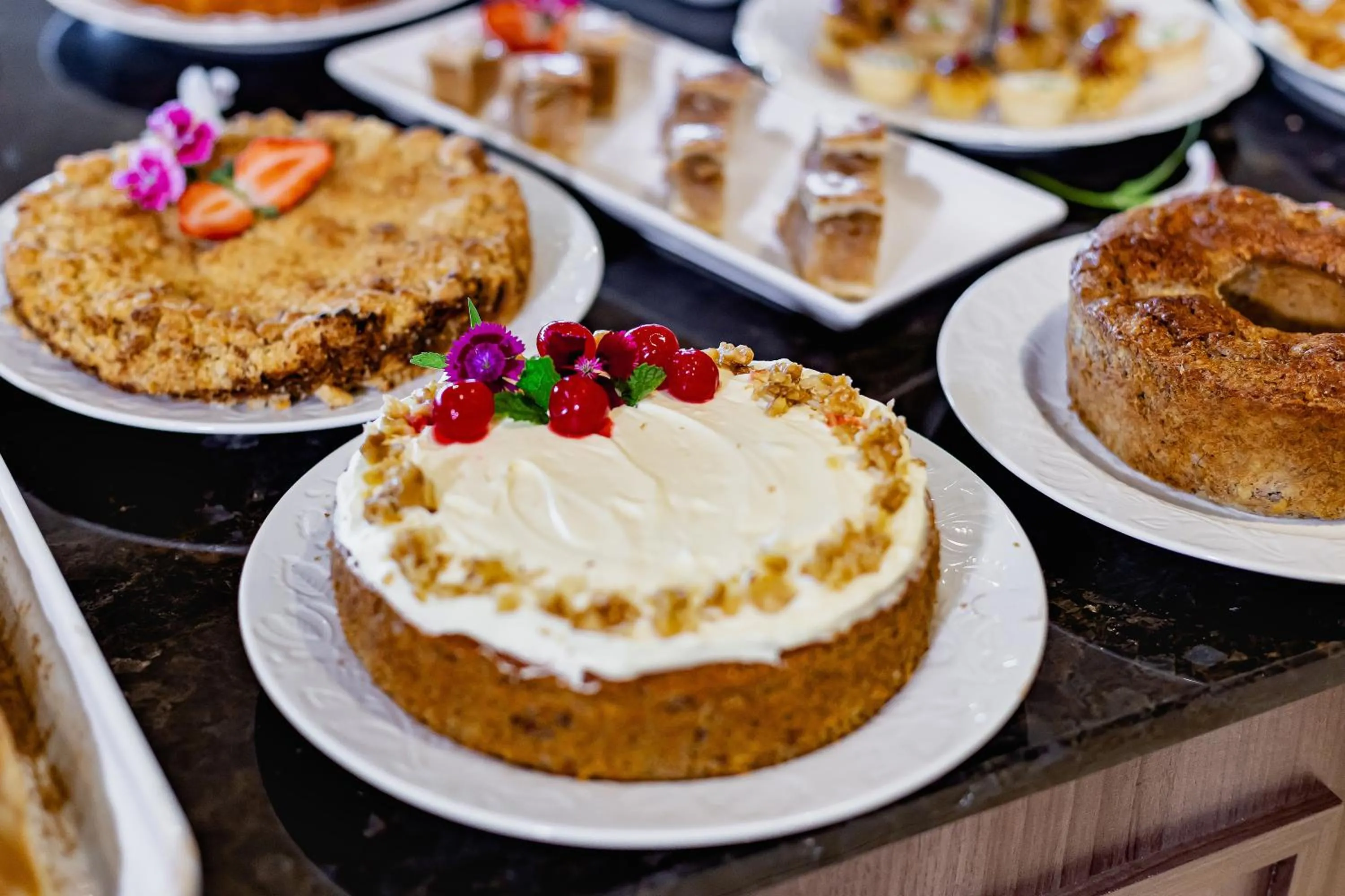 Breakfast in Hotel Jardins da Colina