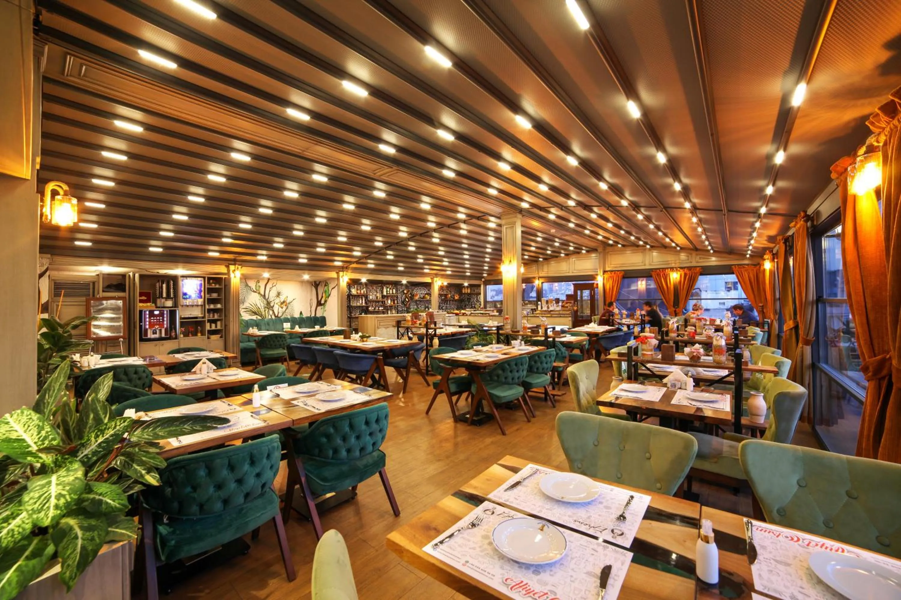 Restaurant/places to eat in Hotel Ephesus Istanbul