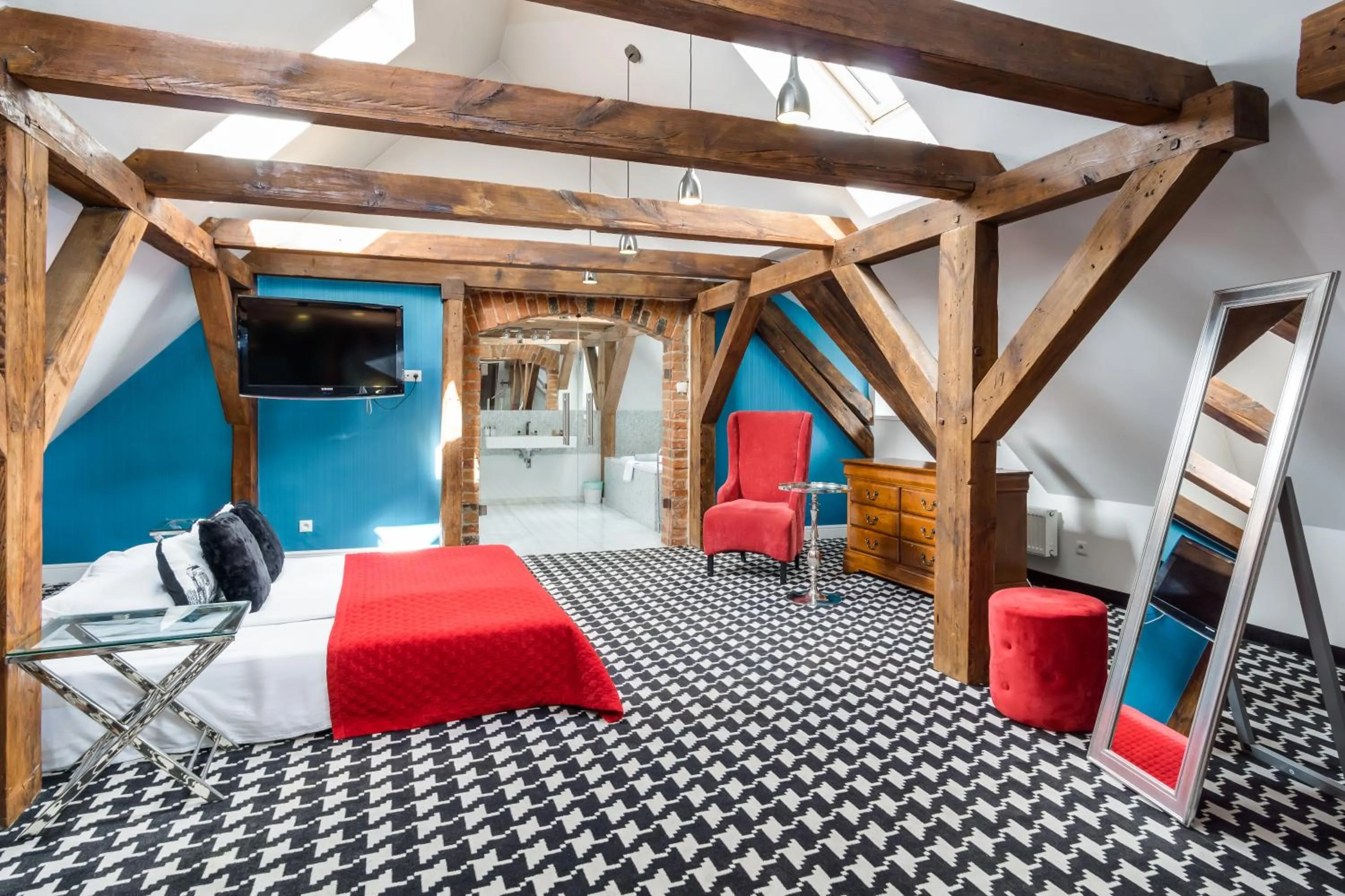 Photo of the whole room in Hotel Kolegiacki