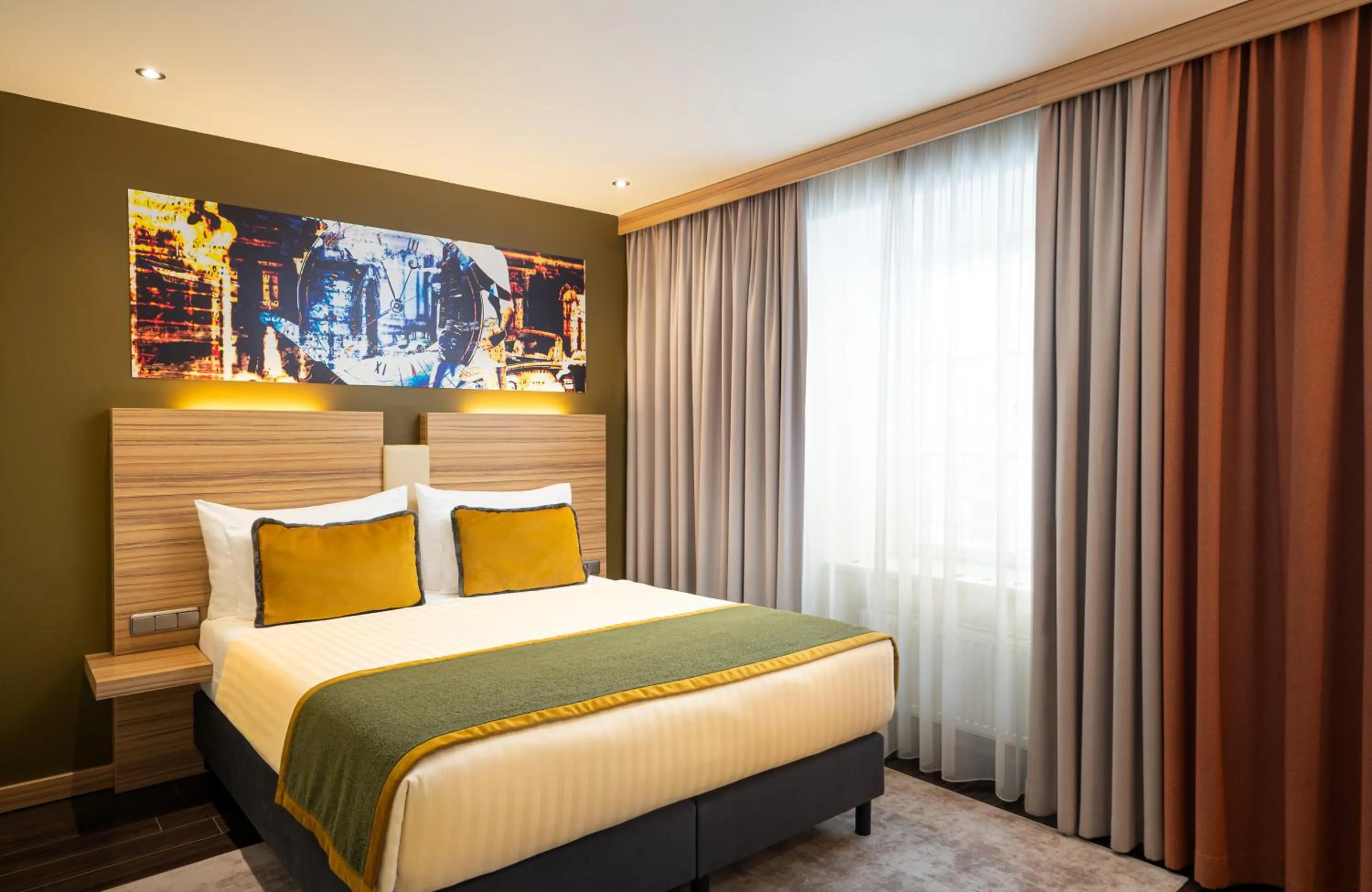 Photo of the whole room, Bed in Leonardo Boutique Hotel Salzburg Gablerbräu