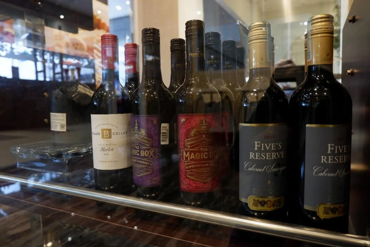 Lounge or bar in Vega Prime Hotel & Convention