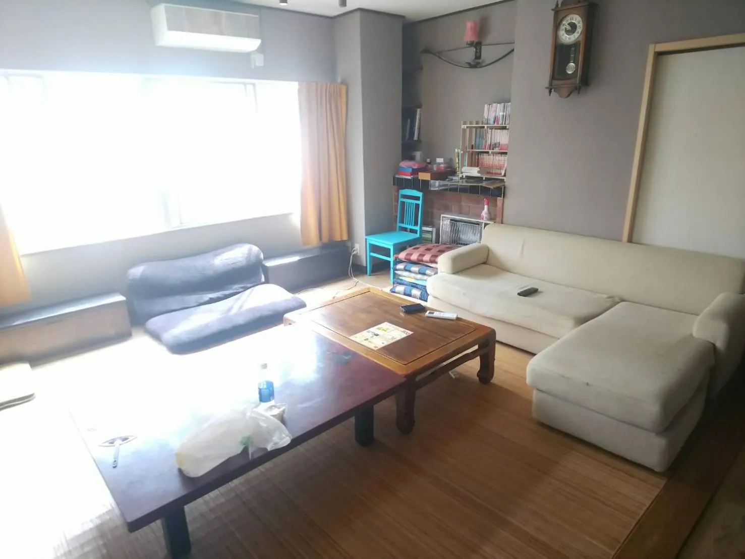Living room, Bed in GUEST HOUSE SaKURa