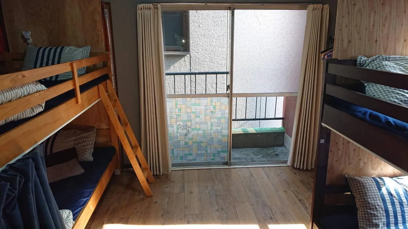 bunk bed, Bed in GUEST HOUSE SaKURa