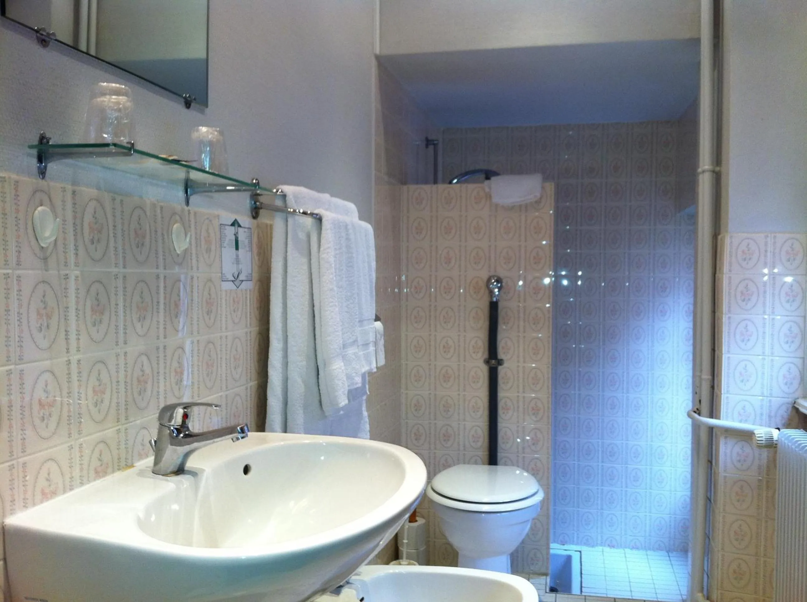 Bathroom in La Bonne Franquette