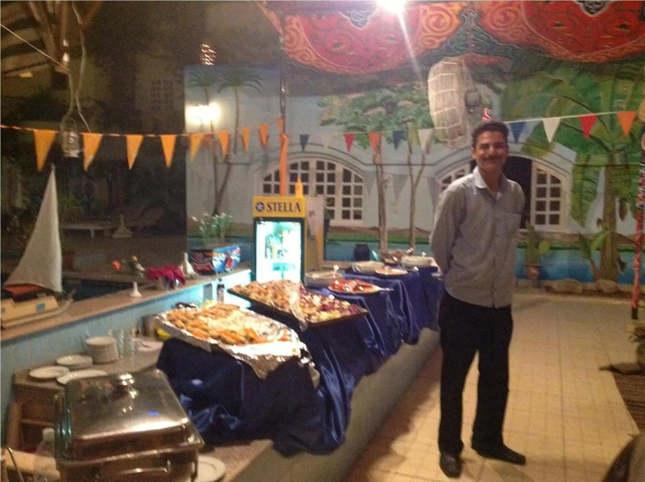 Restaurant/places to eat in Nile Valley Hotel