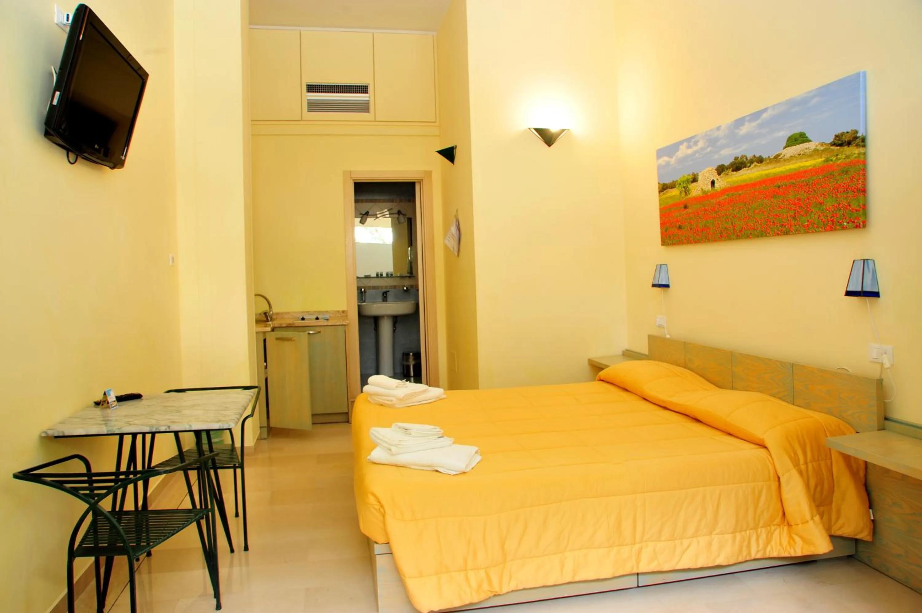 Bed in Cala Dei Normanni - Camere sul Lungomare