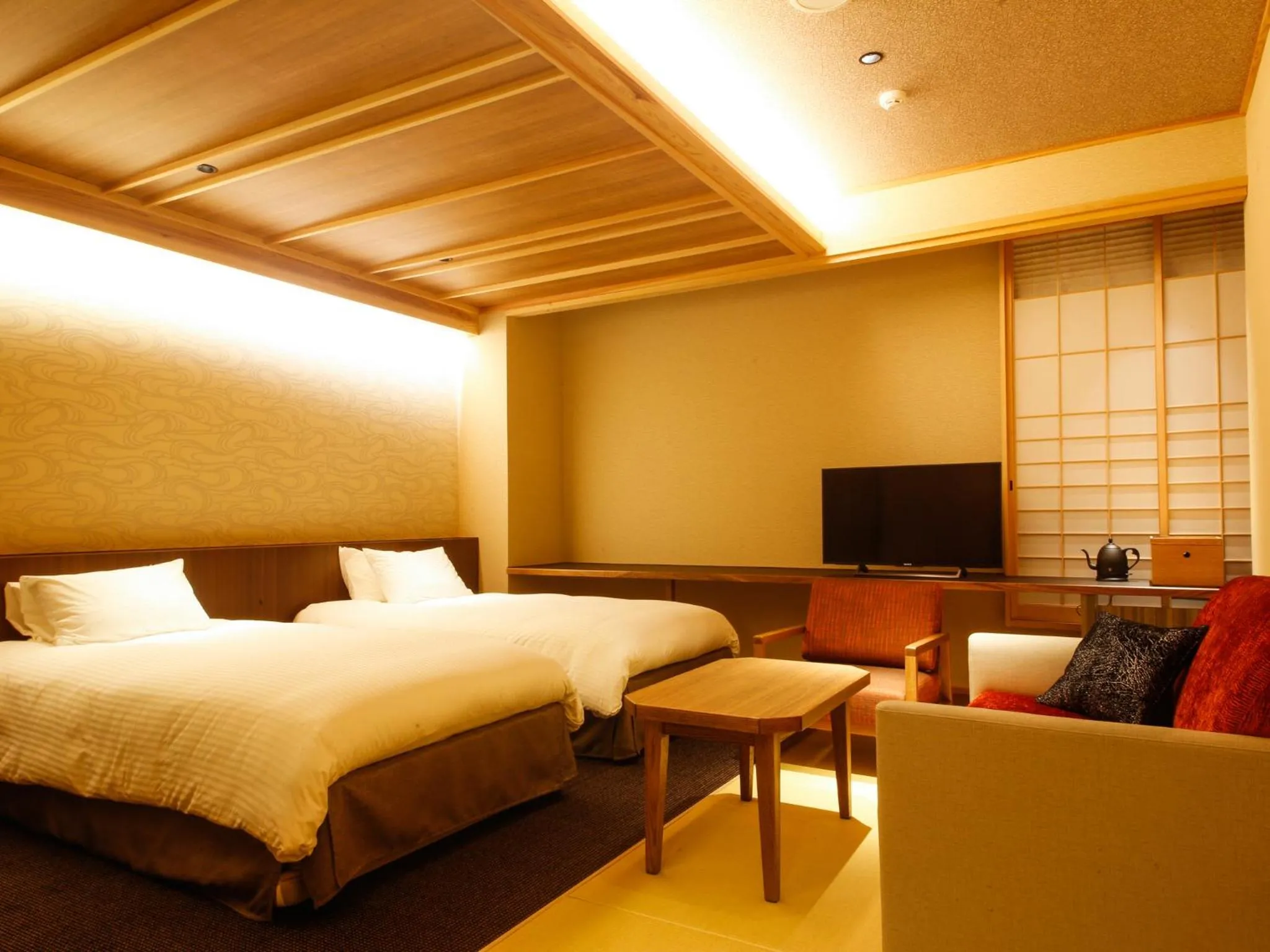 Photo of the whole room, Bed in Minato Koyado Awajishima