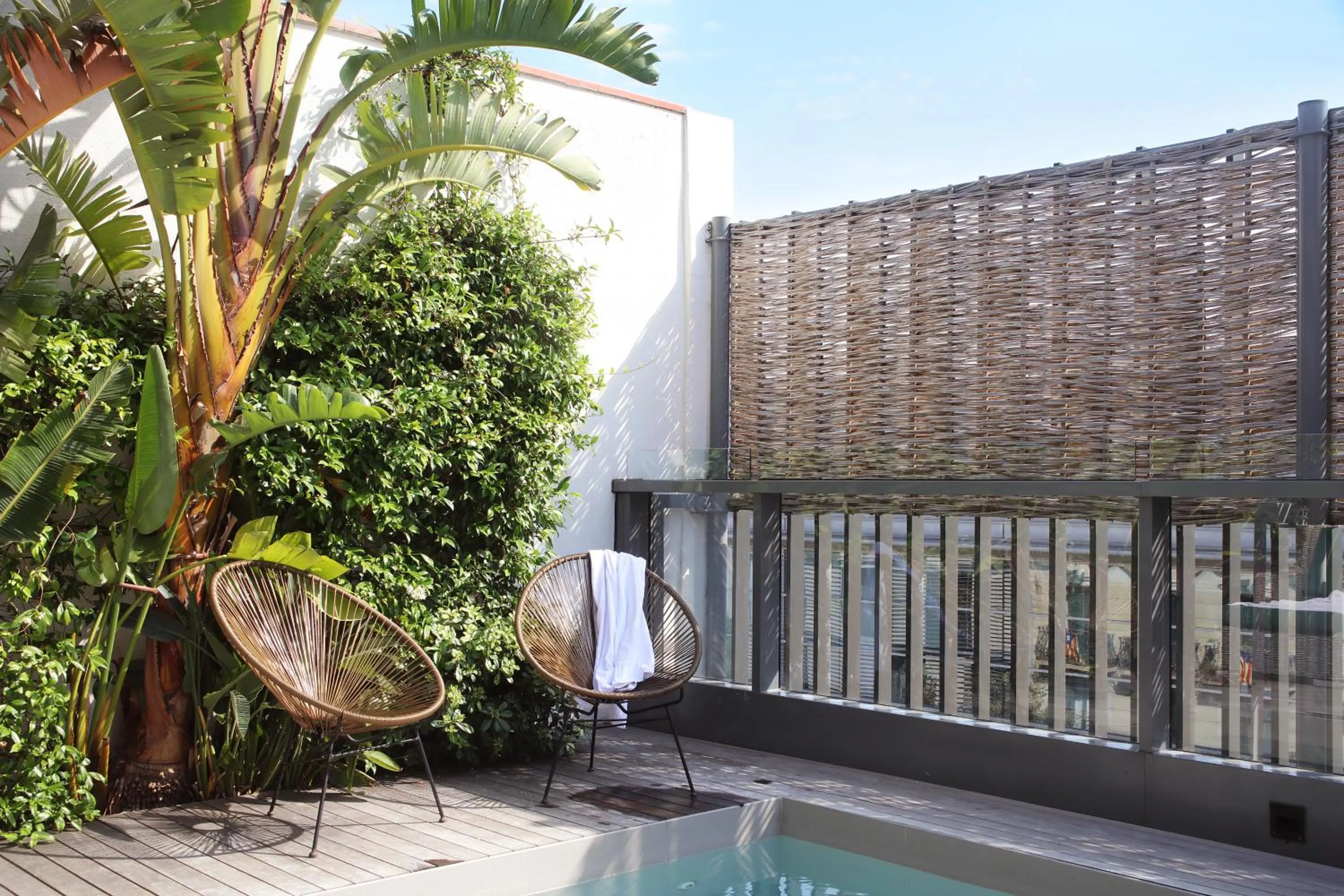 Swimming pool in Ofelias Hotel 4Sup