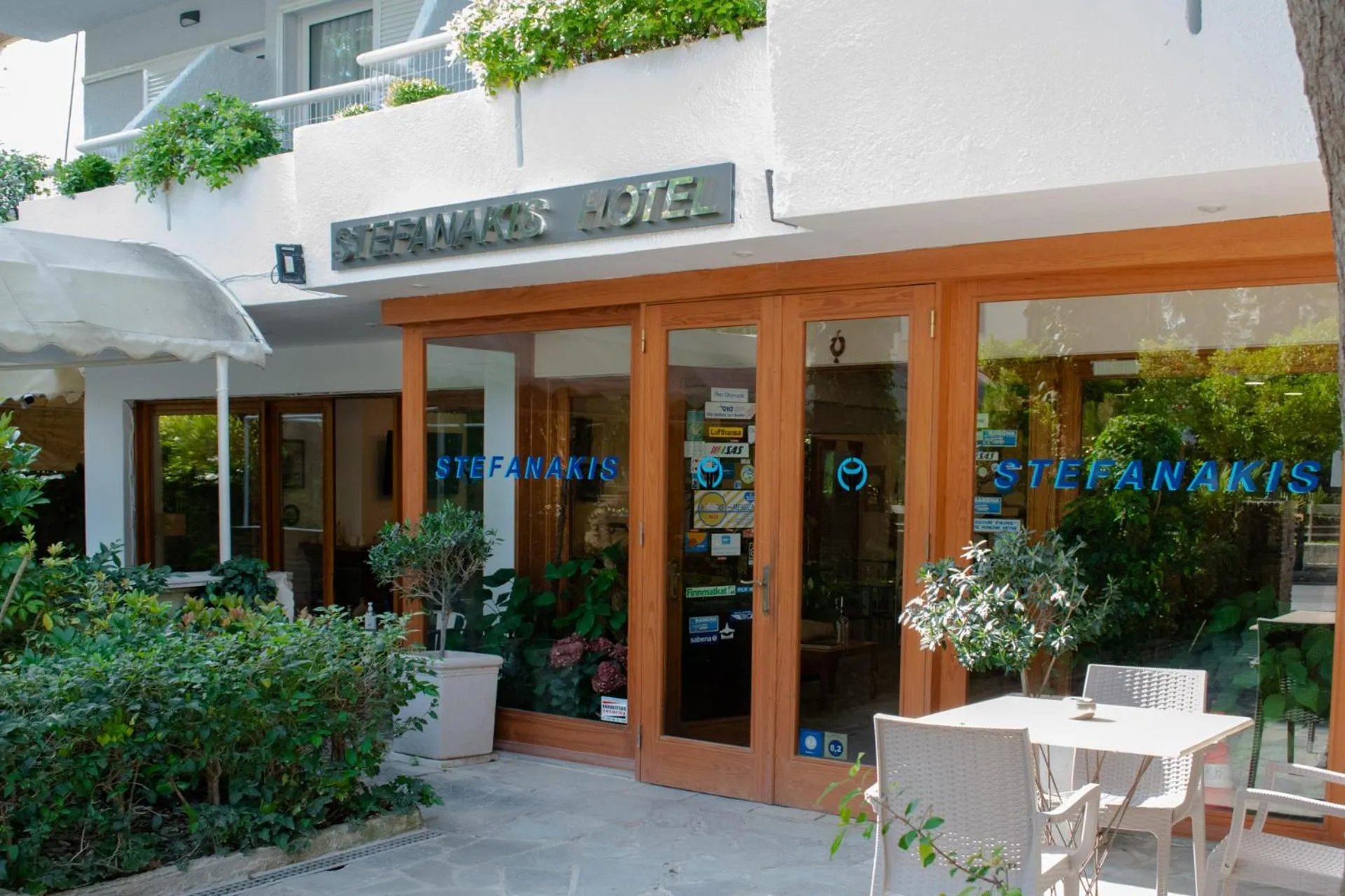 Property building in Stefanakis Hotel & Apartments