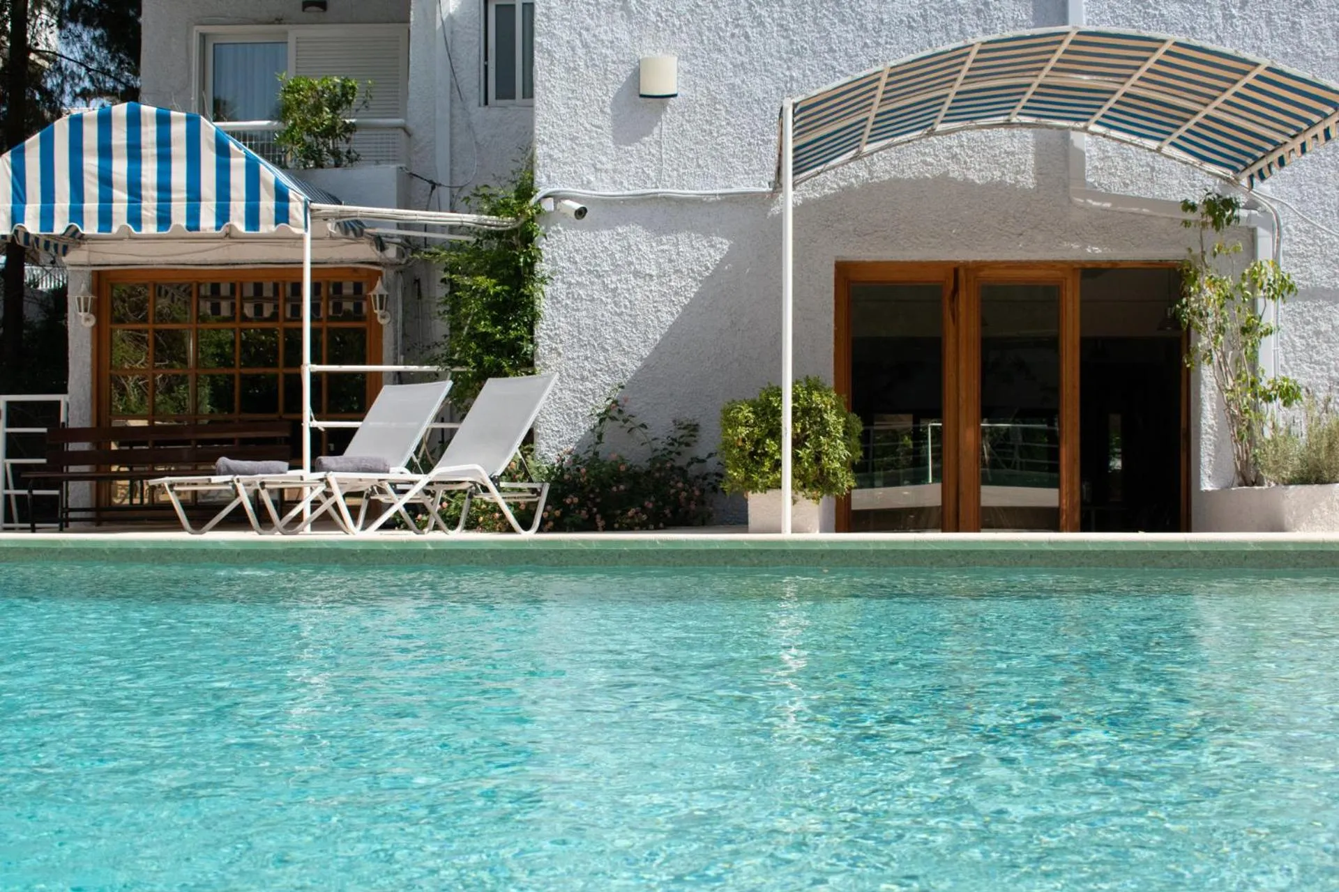 Swimming pool in Stefanakis Hotel & Apartments
