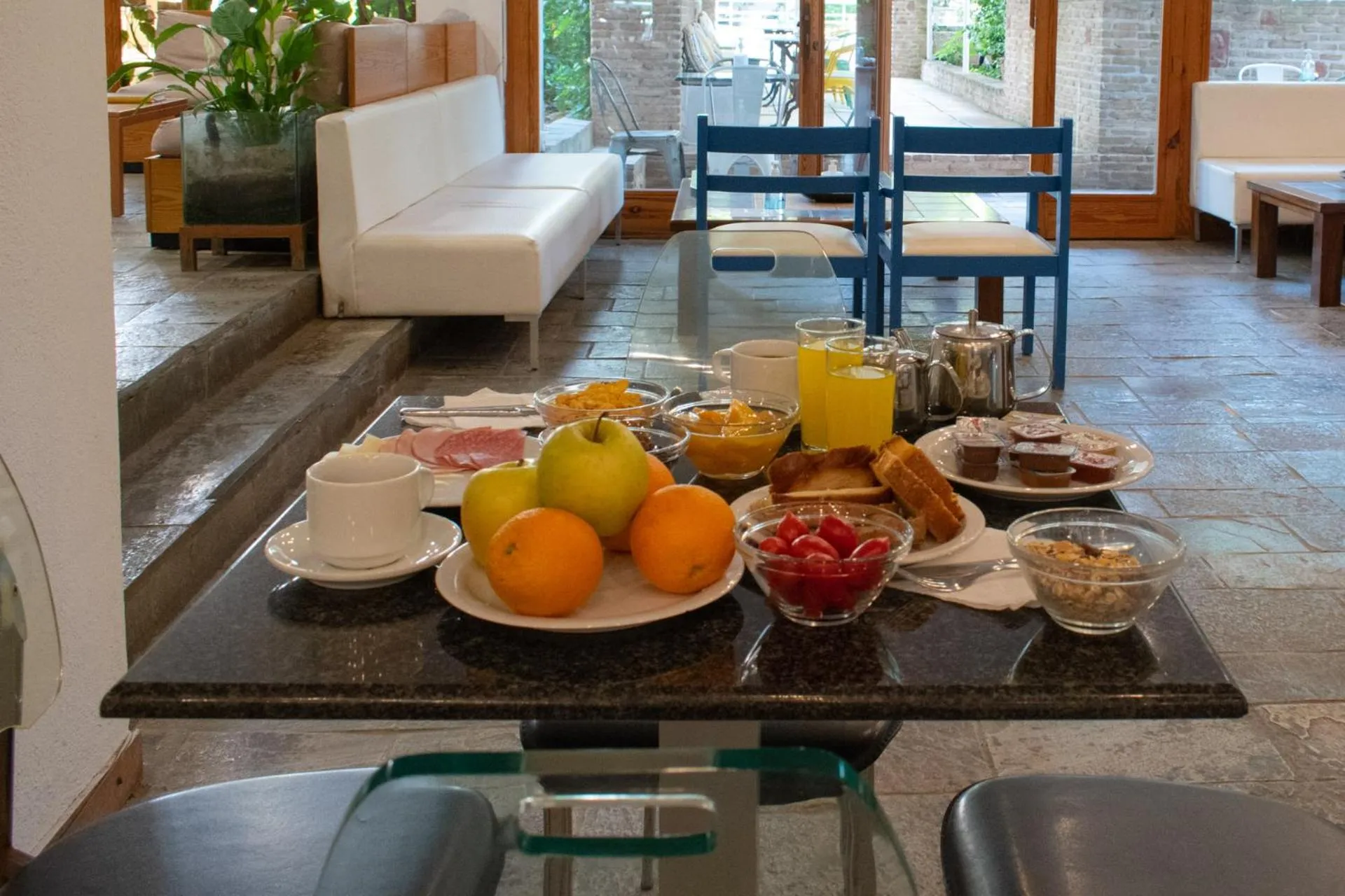Breakfast in Stefanakis Hotel & Apartments