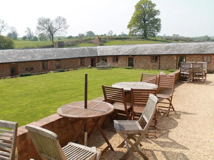 Property building in The Granary at Fawsley