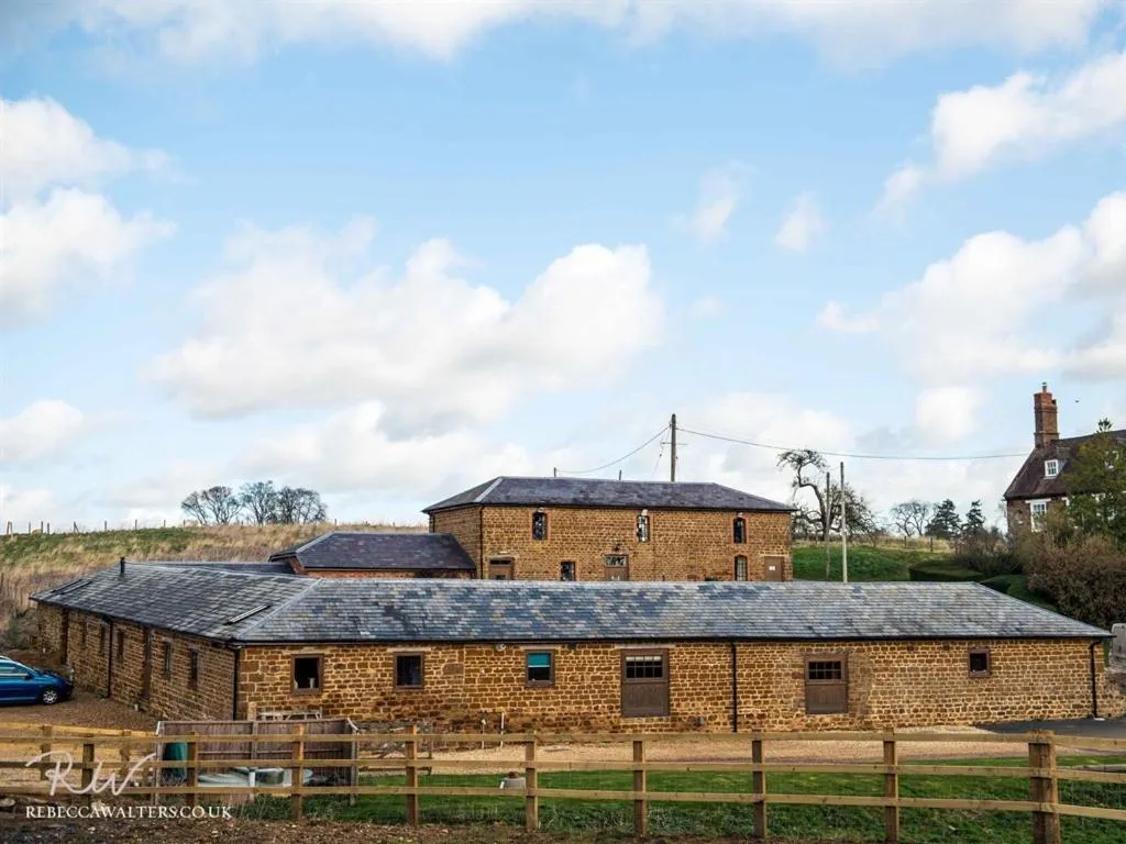Property building in The Granary at Fawsley