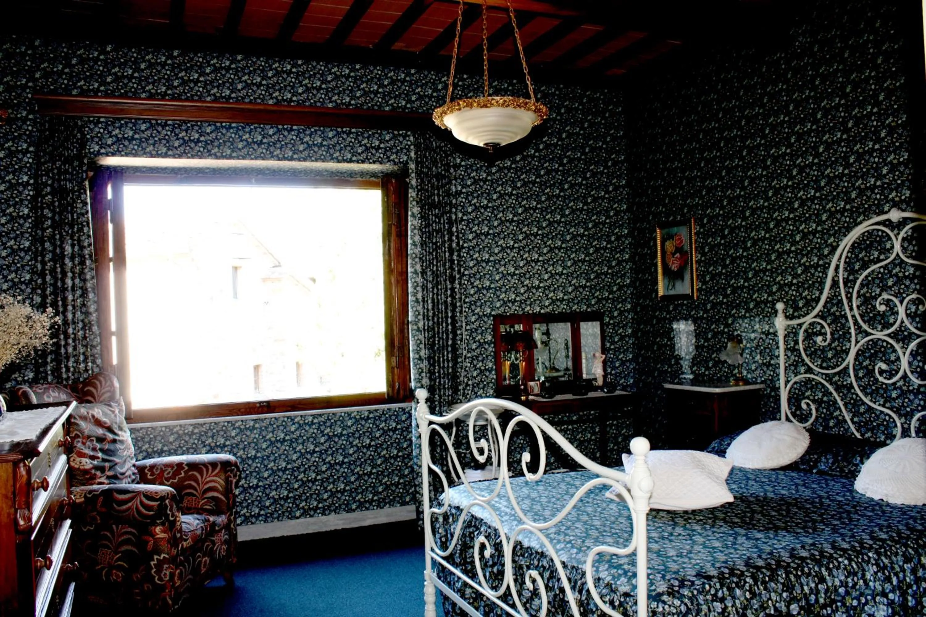 Patio, Bed in Villa La Nussa