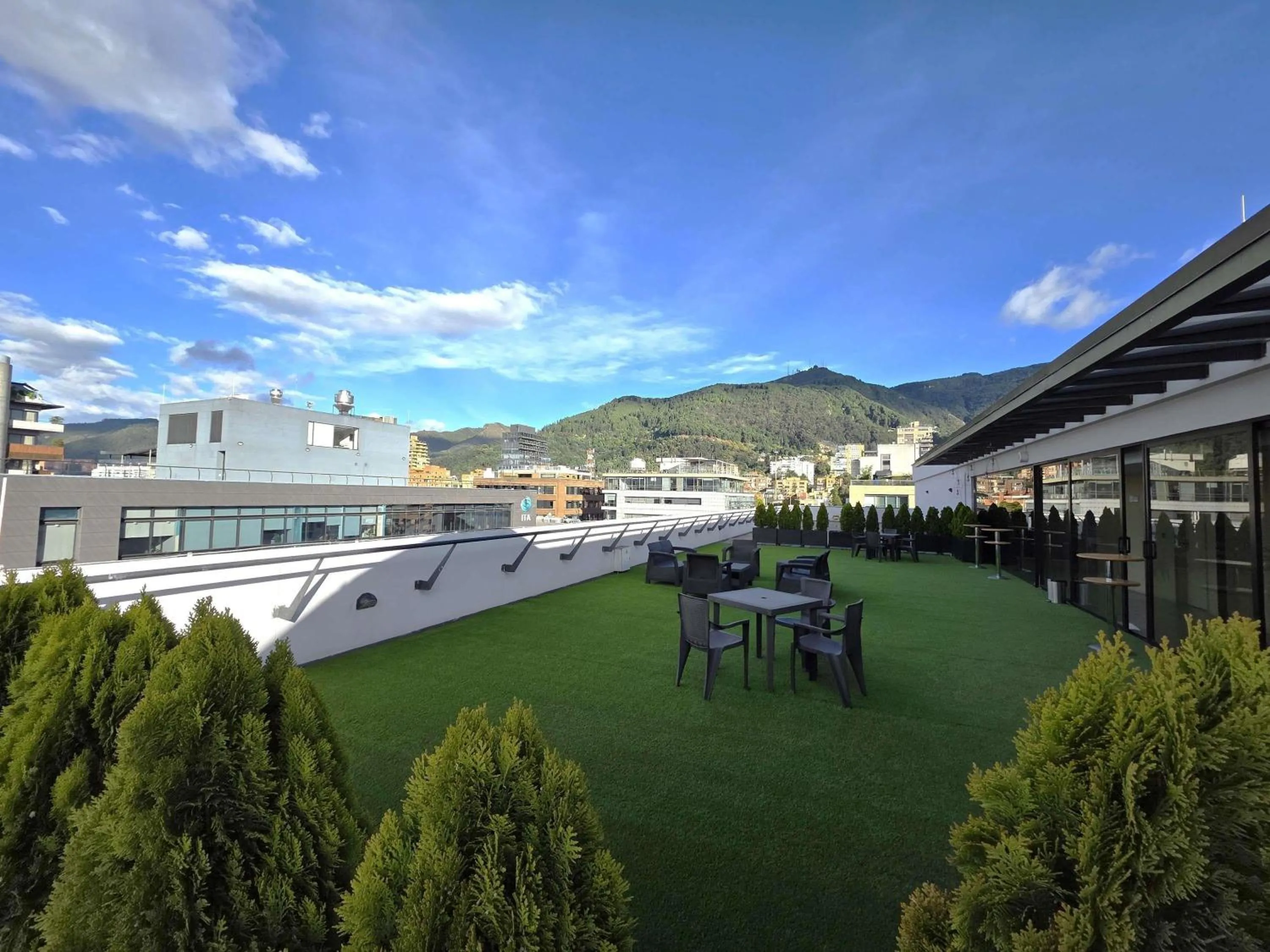 Property building in Novotel Bogota Parque 93