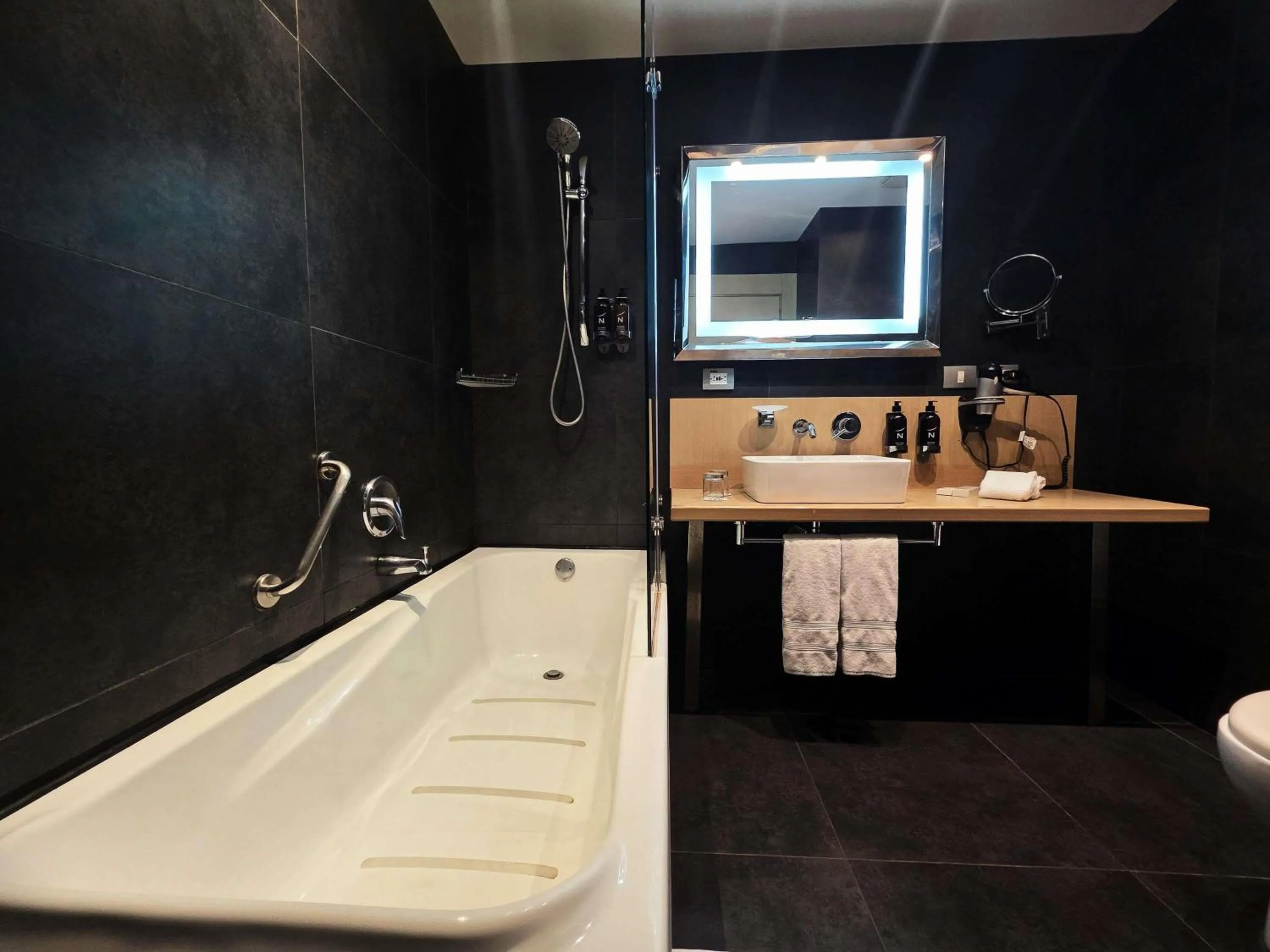 Bedroom in Novotel Bogota Parque 93