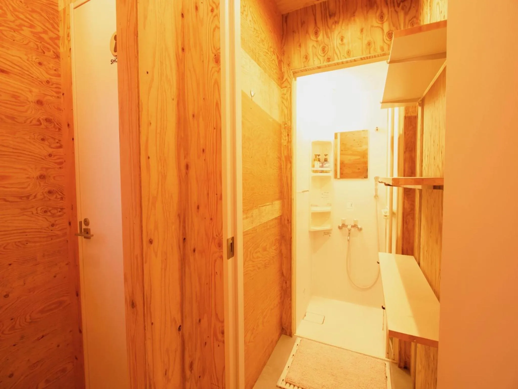 Shower in Ishigaki Guesthouse HIVE